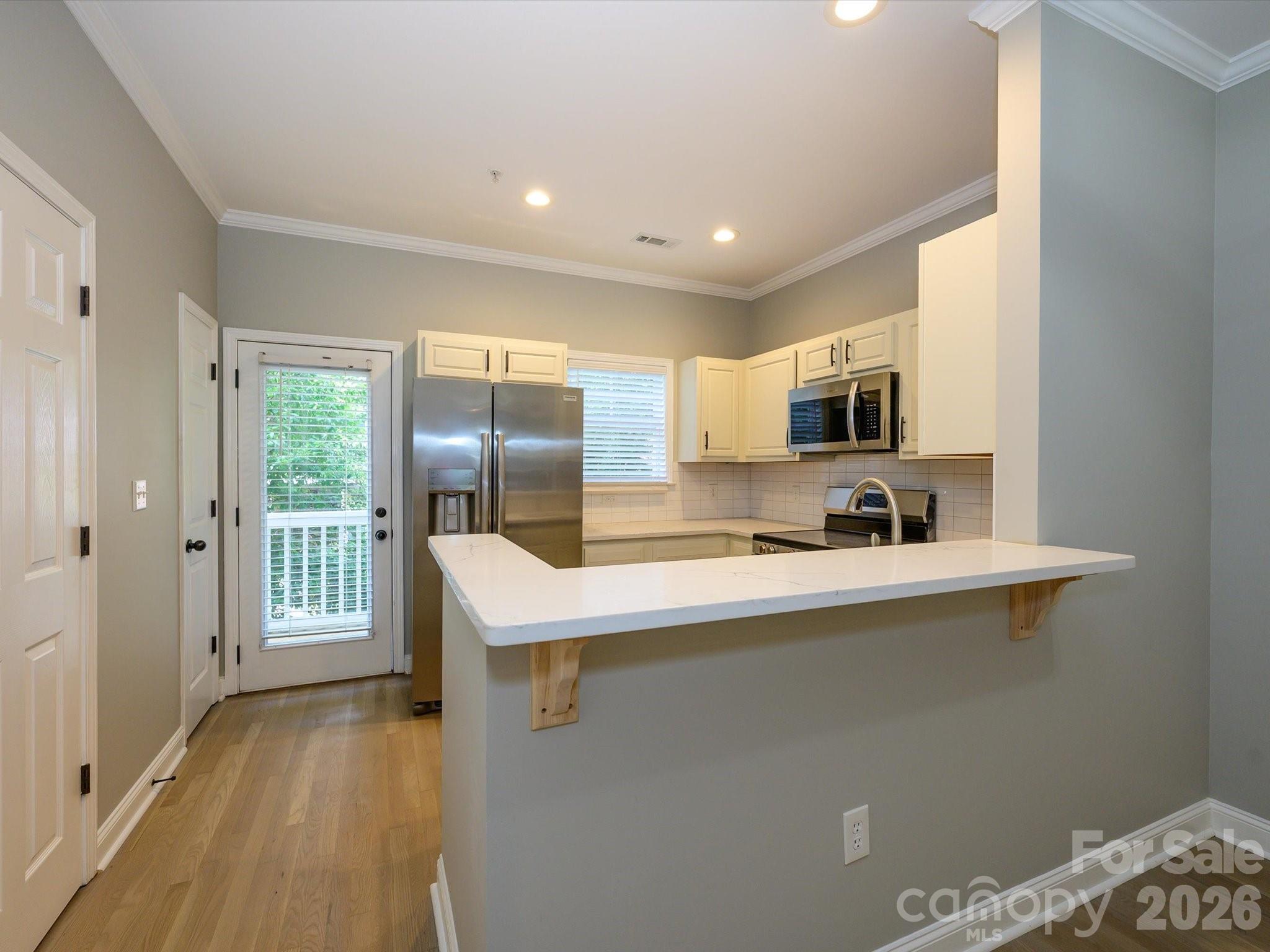 222 S Torrence Street 50 Property Photo 12