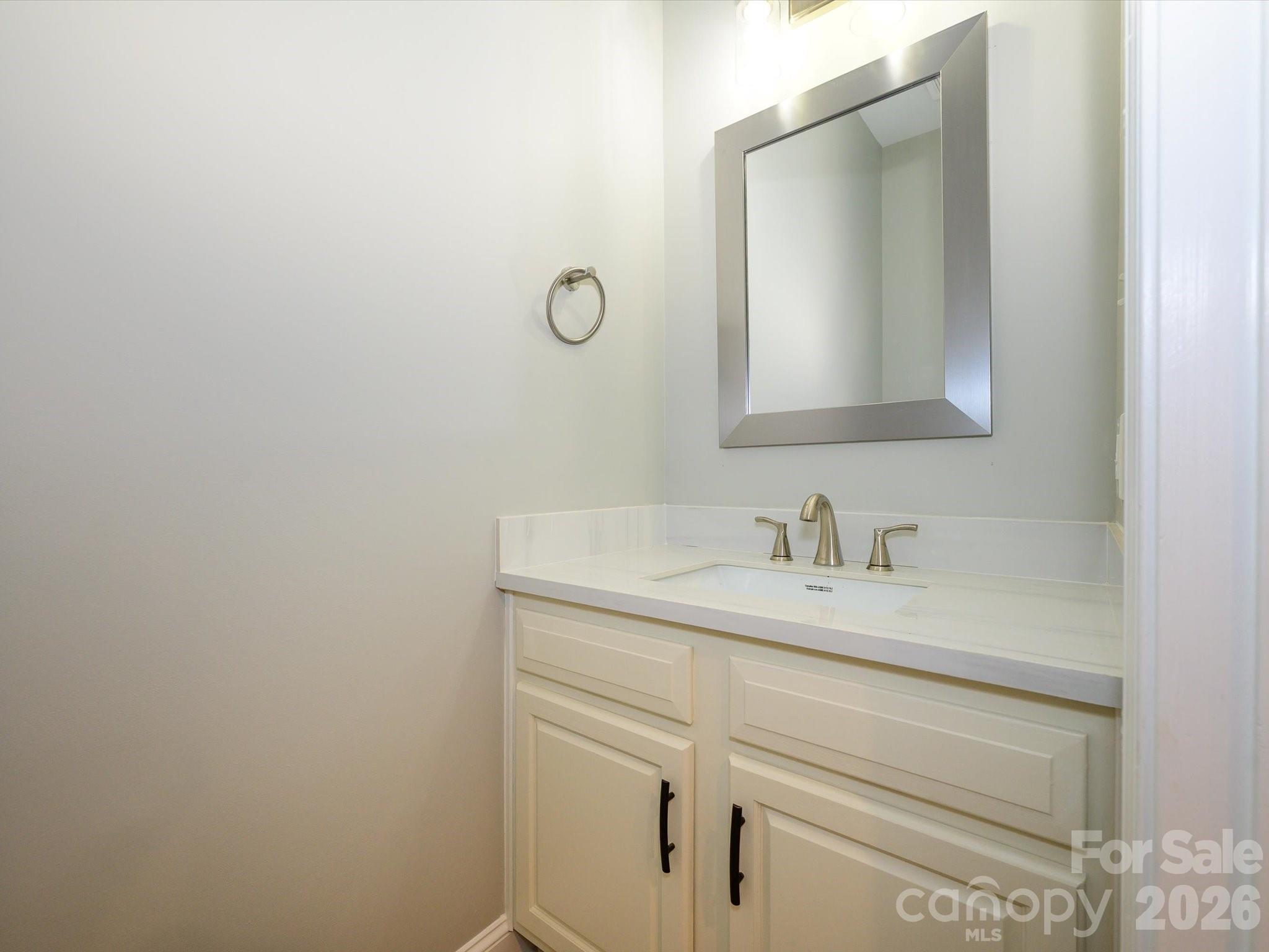 222 S Torrence Street 50 Property Photo 19