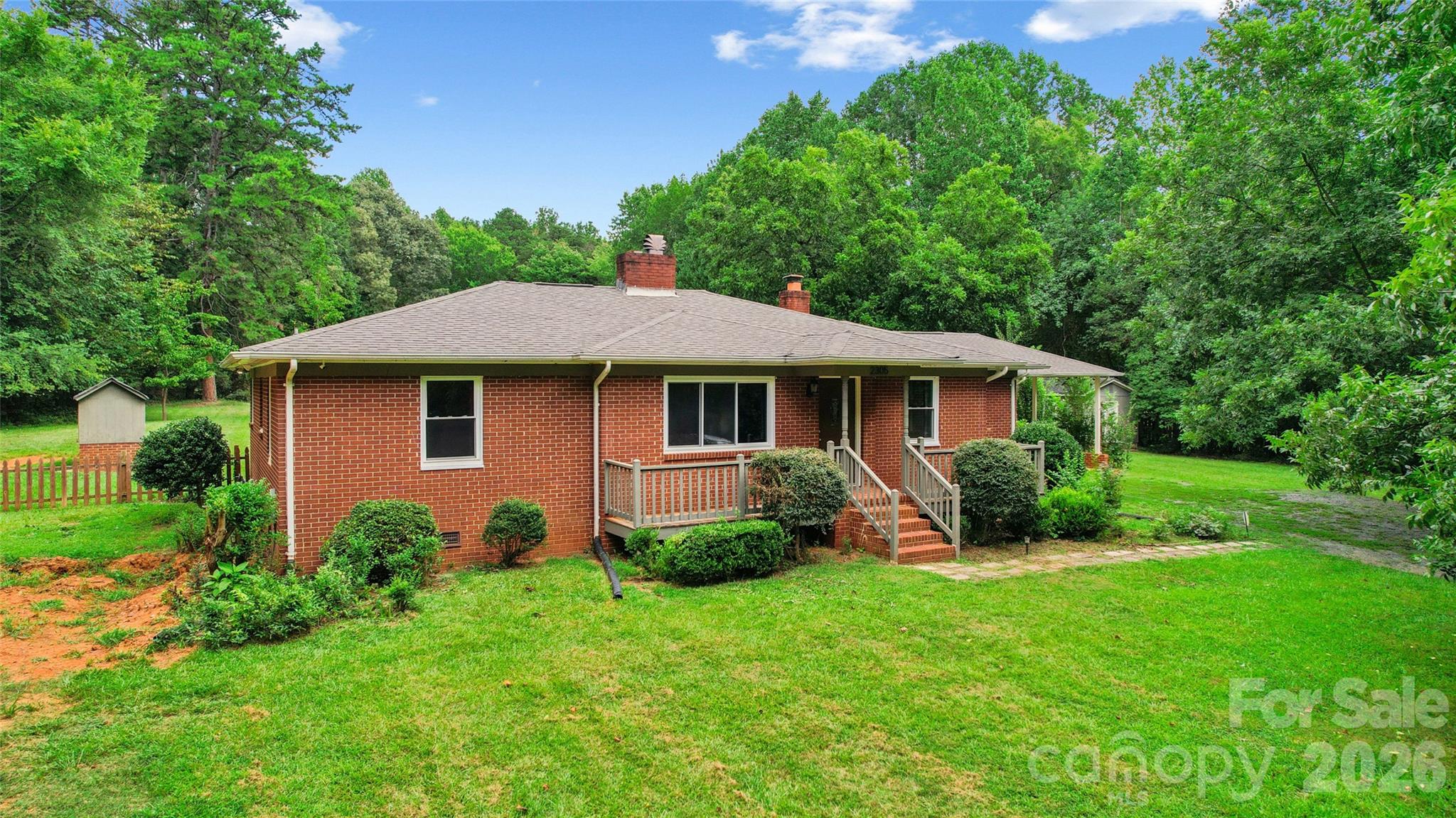 2305 Williams Road Property Photo 1