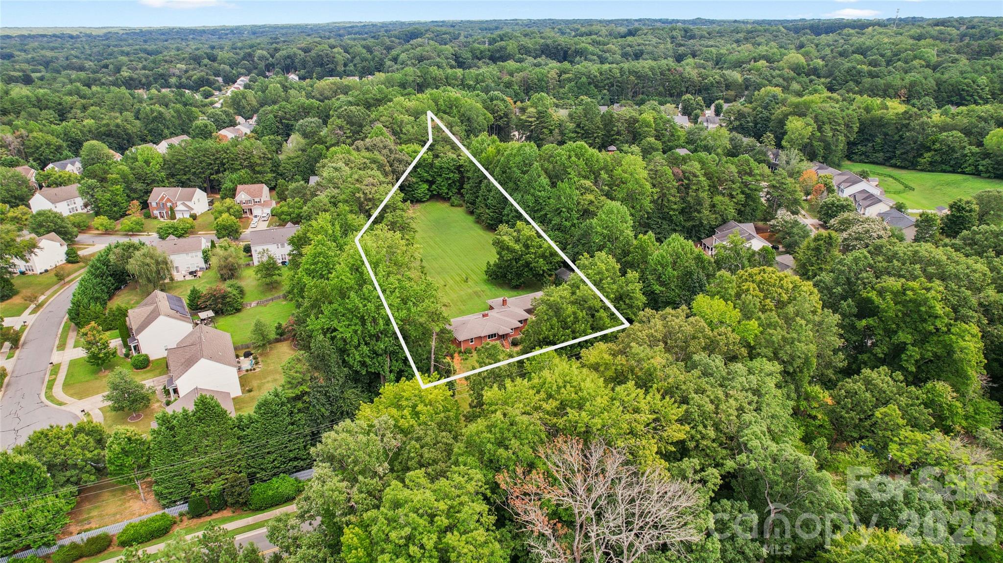 2305 Williams Road Property Photo 2