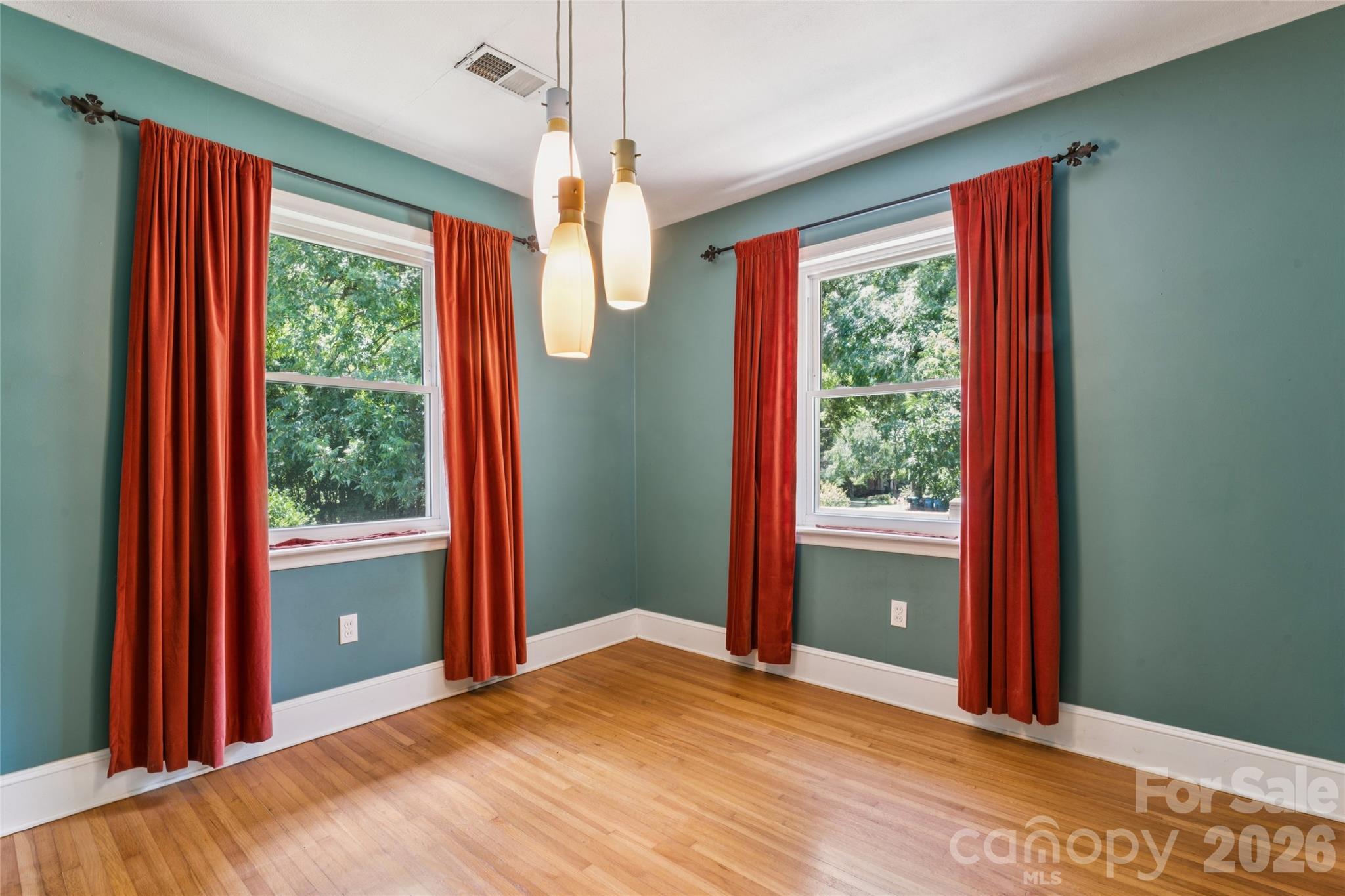 2305 Williams Road Property Photo 7