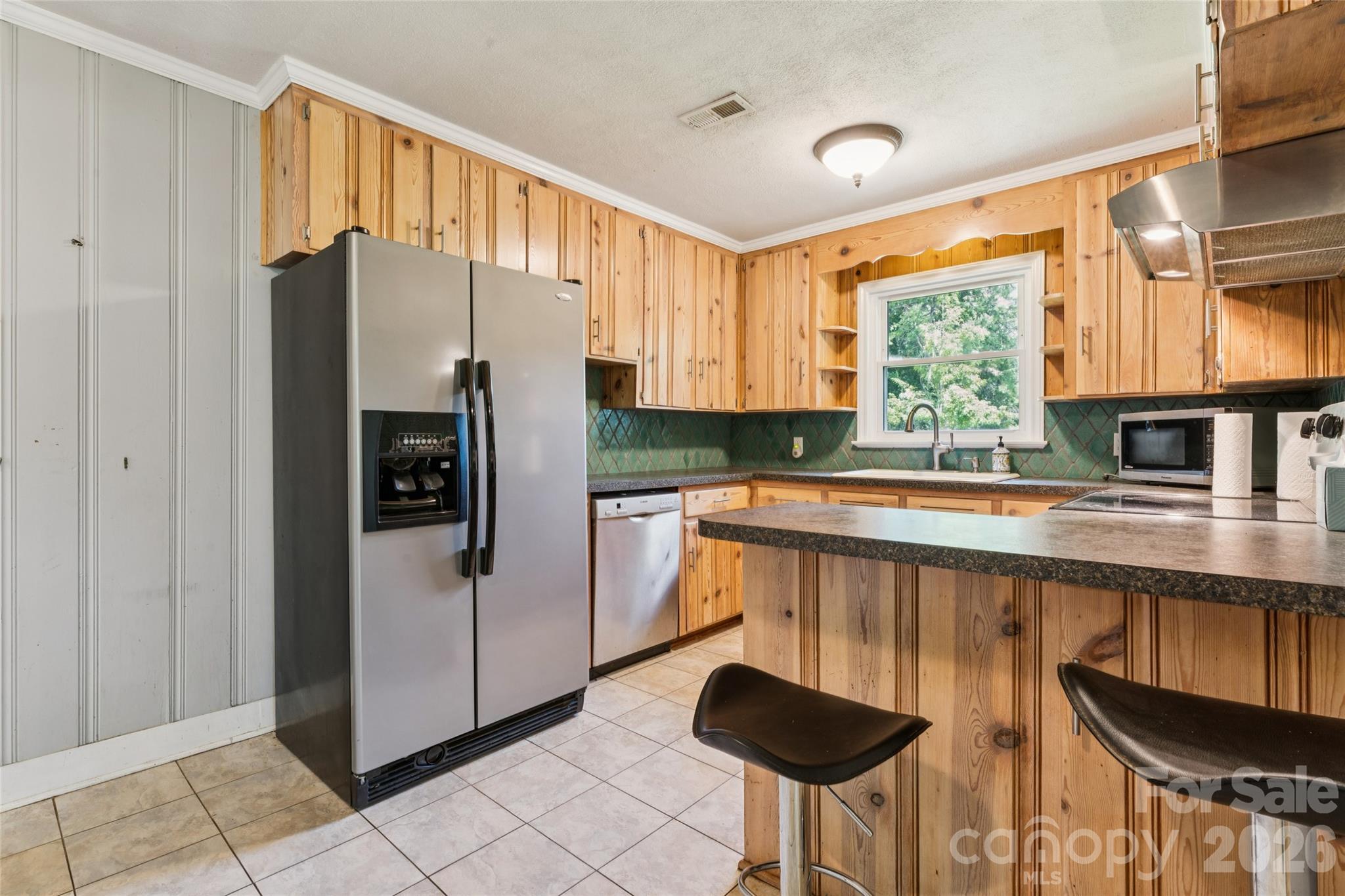 2305 Williams Road Property Photo 10