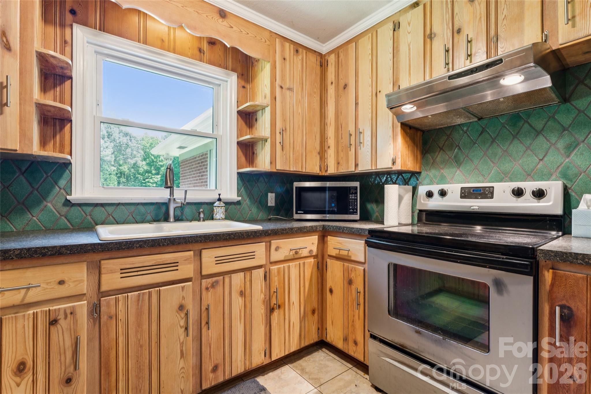 2305 Williams Road Property Photo 11