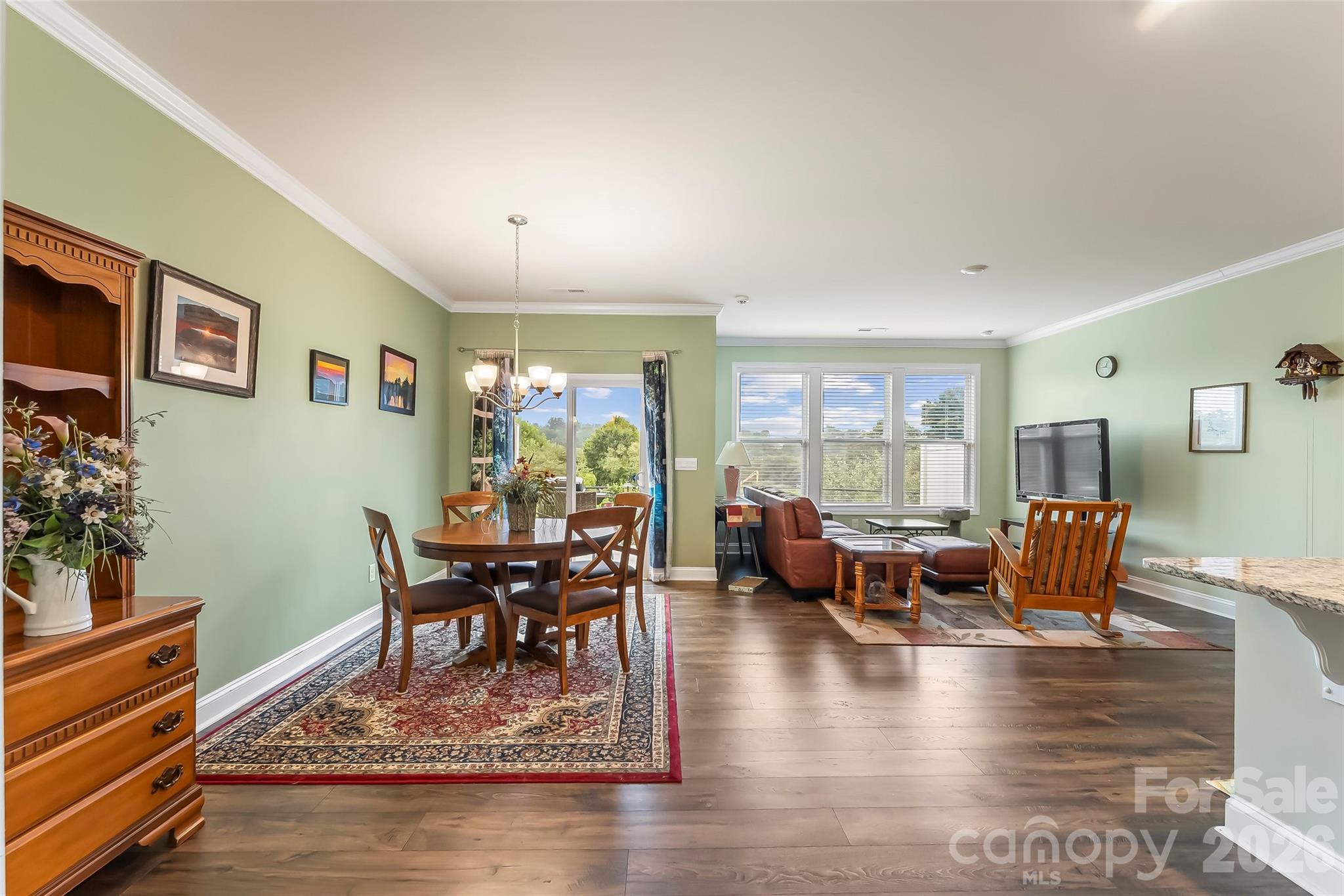 138 Creekview Road Property Photo 2