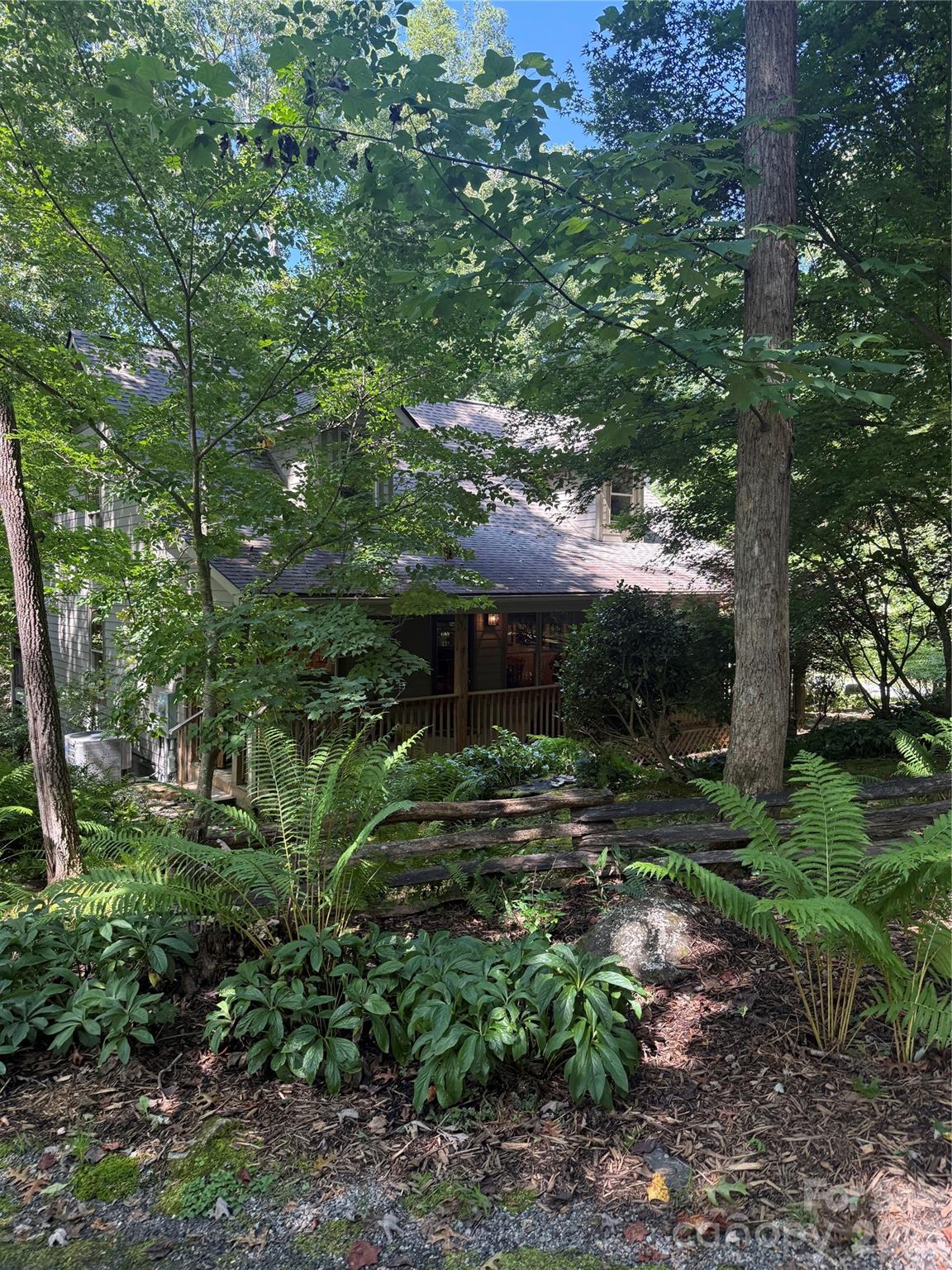 779 Thissa Way Property Photo 3
