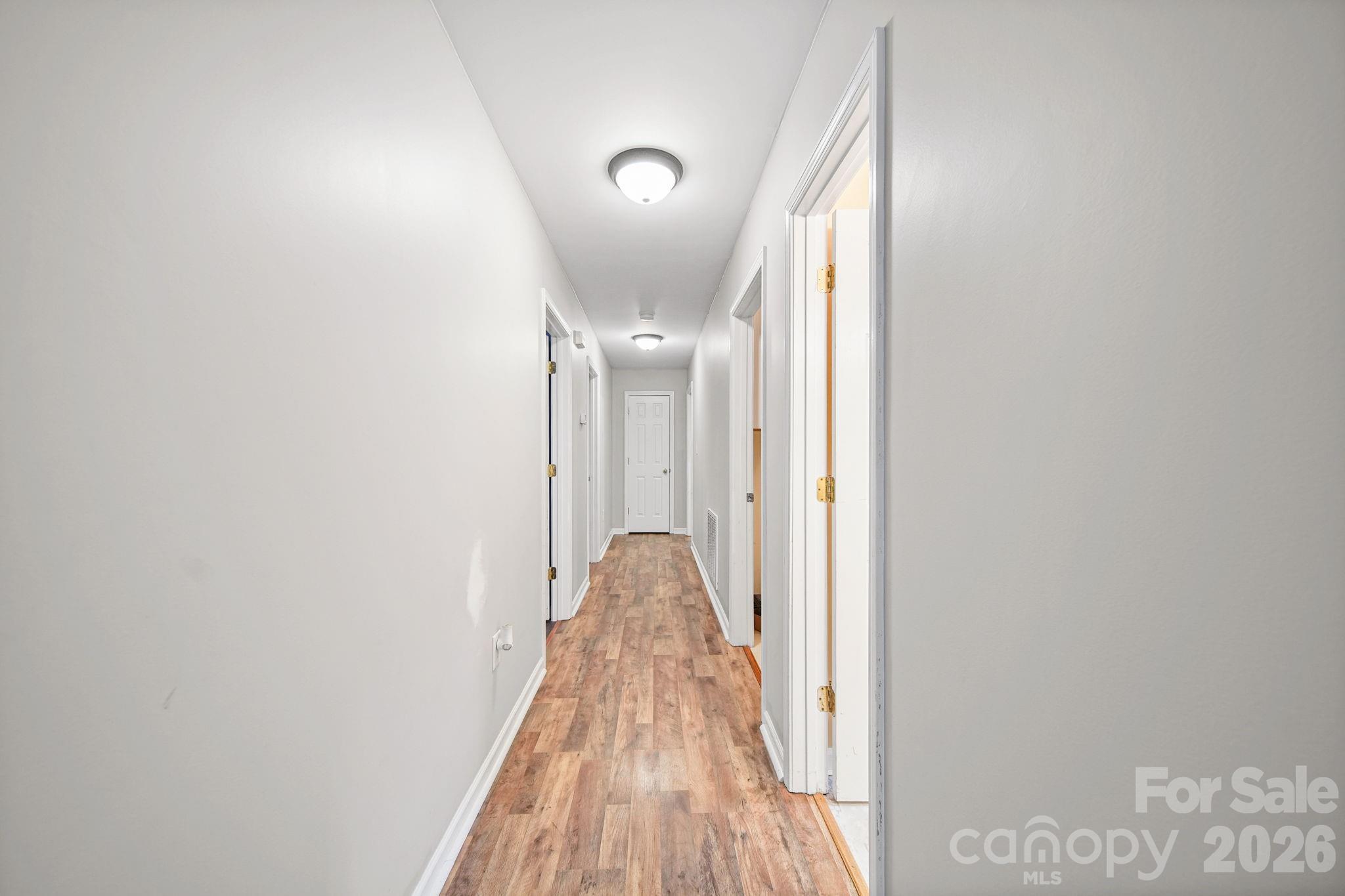 147 Island Terrace Road Property Photo 12