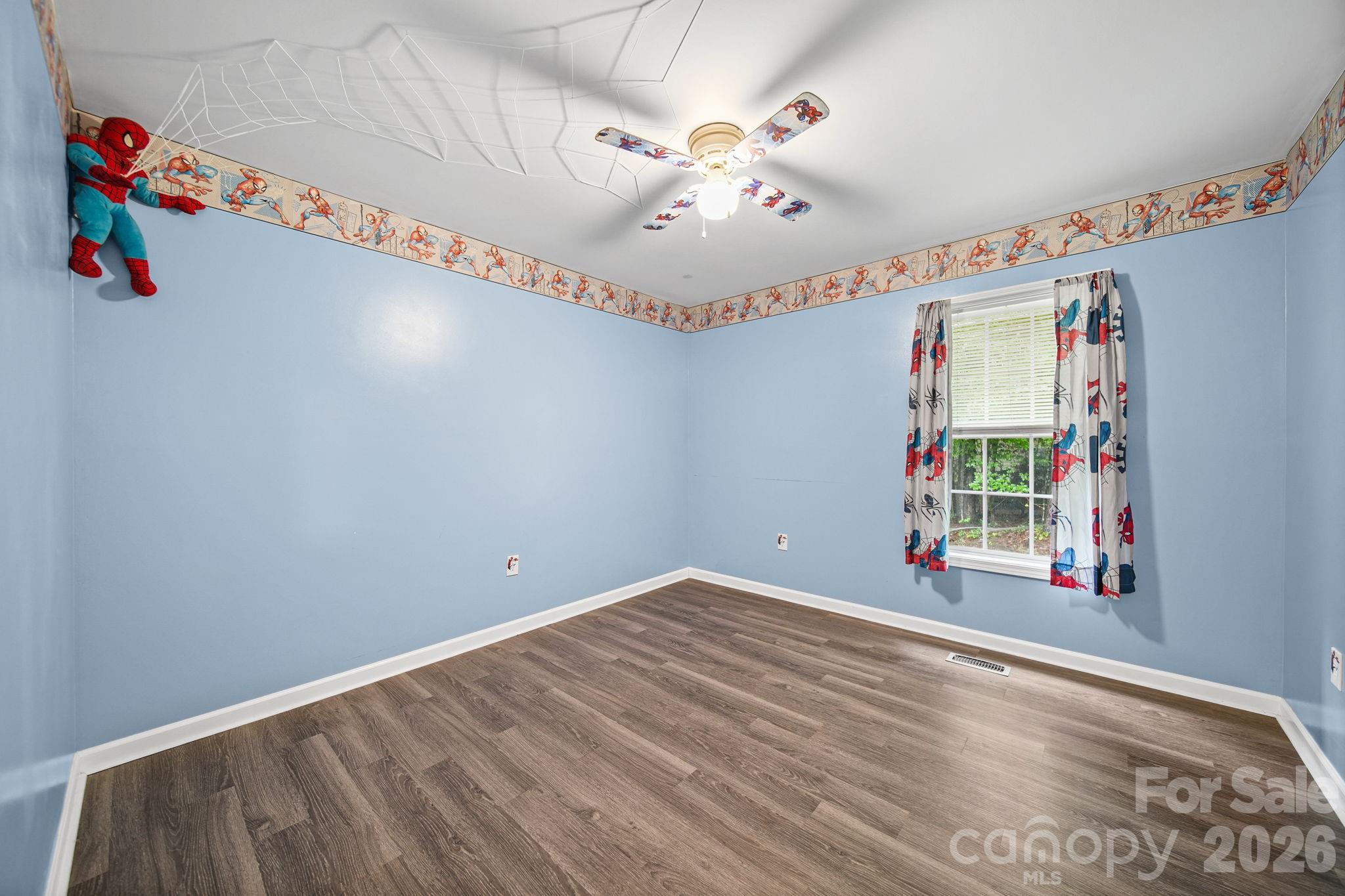 147 Island Terrace Road Property Photo 17
