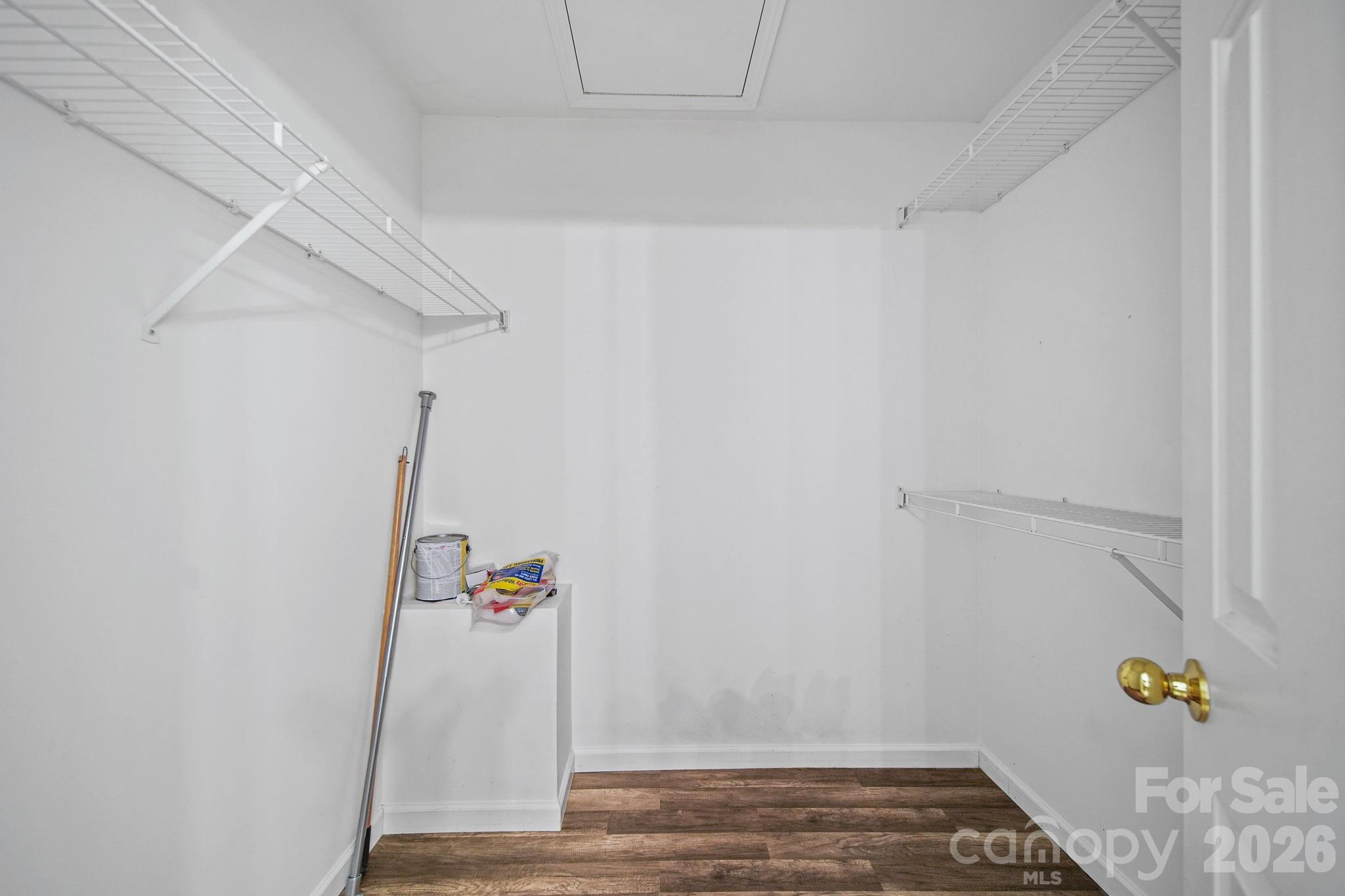 147 Island Terrace Road Property Photo 23