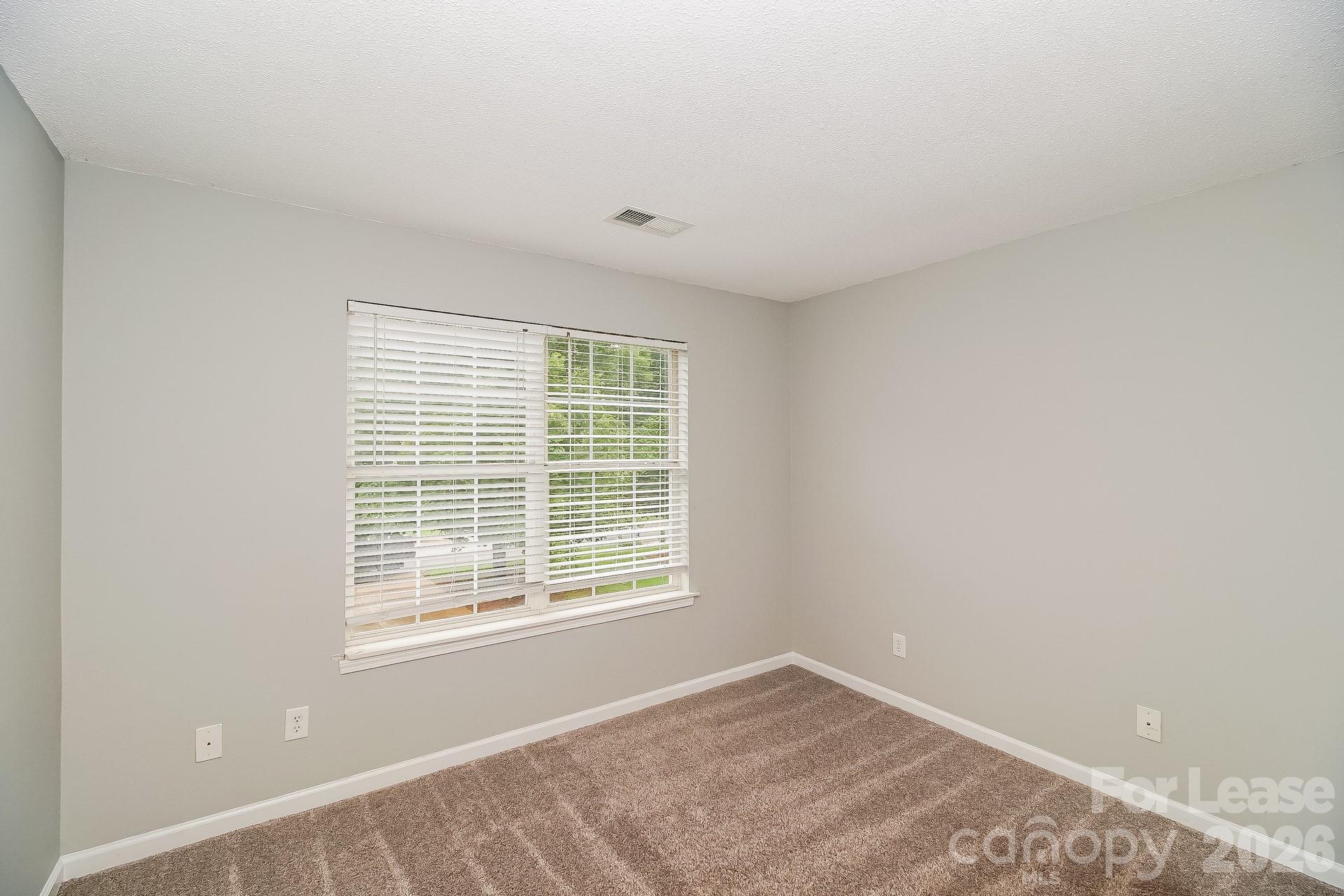 16125 Farmall Drive Property Photo 16