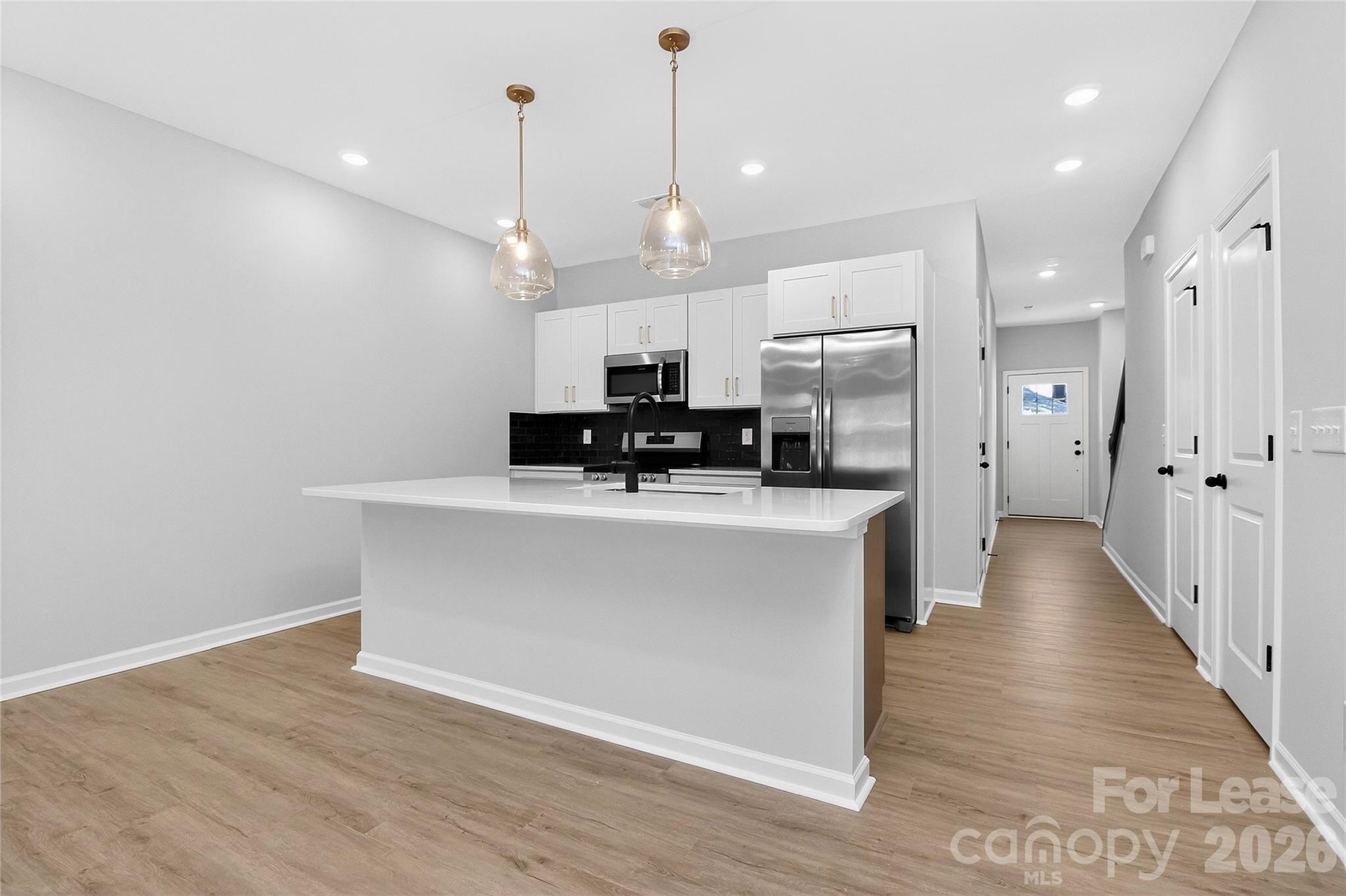 341 N Hoskins Road Property Photo 26