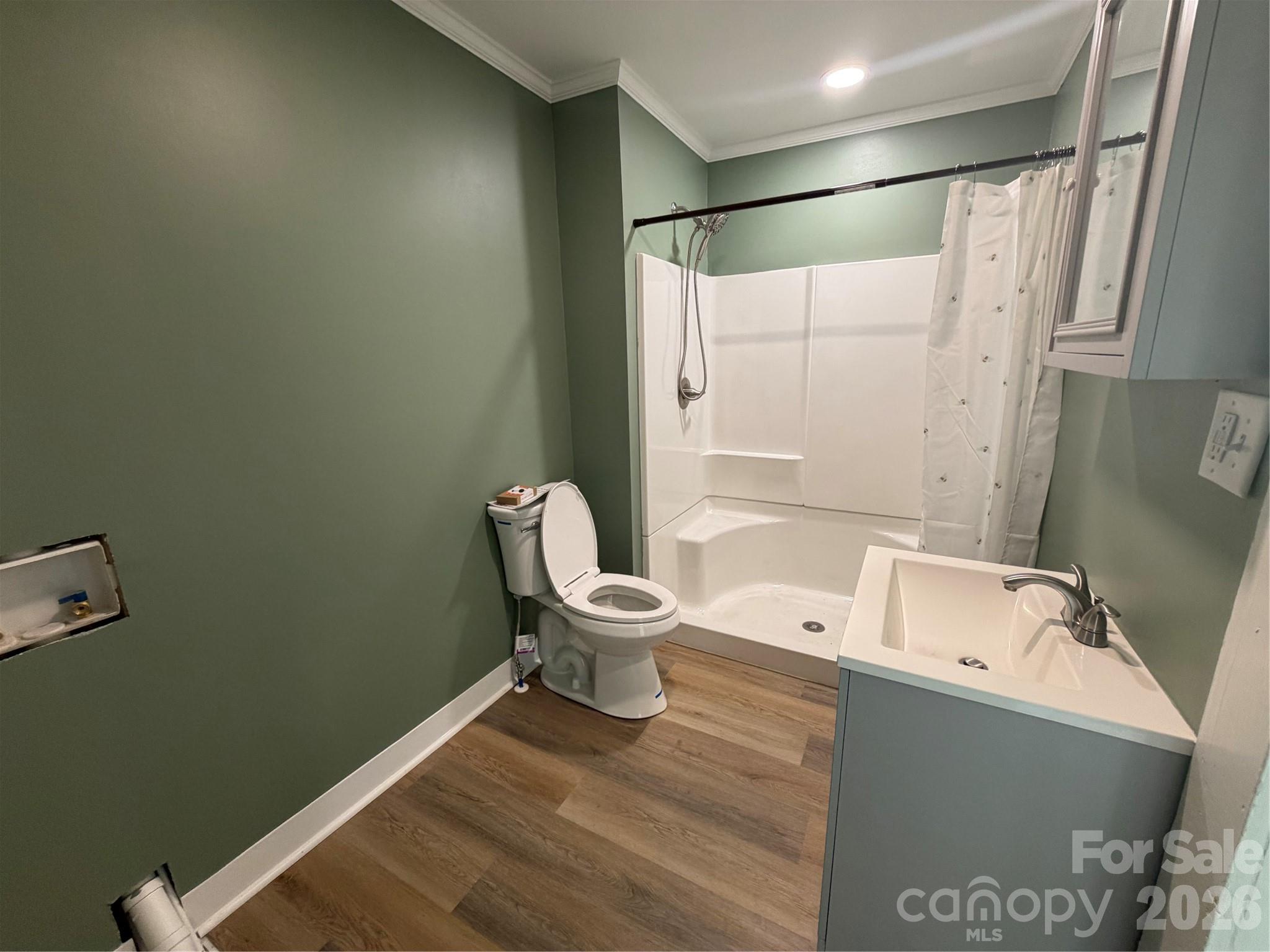 427 W Whitley Street Property Photo 22