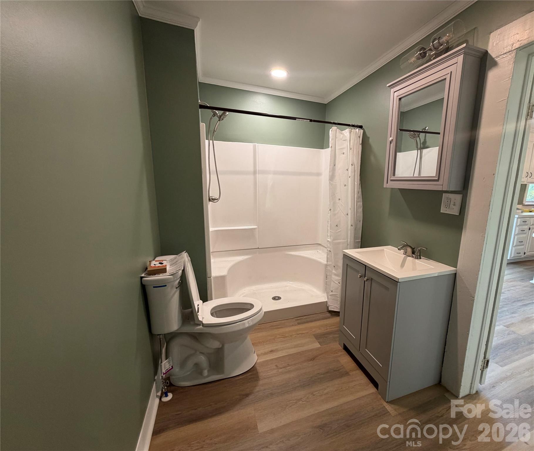 427 W Whitley Street Property Photo 23