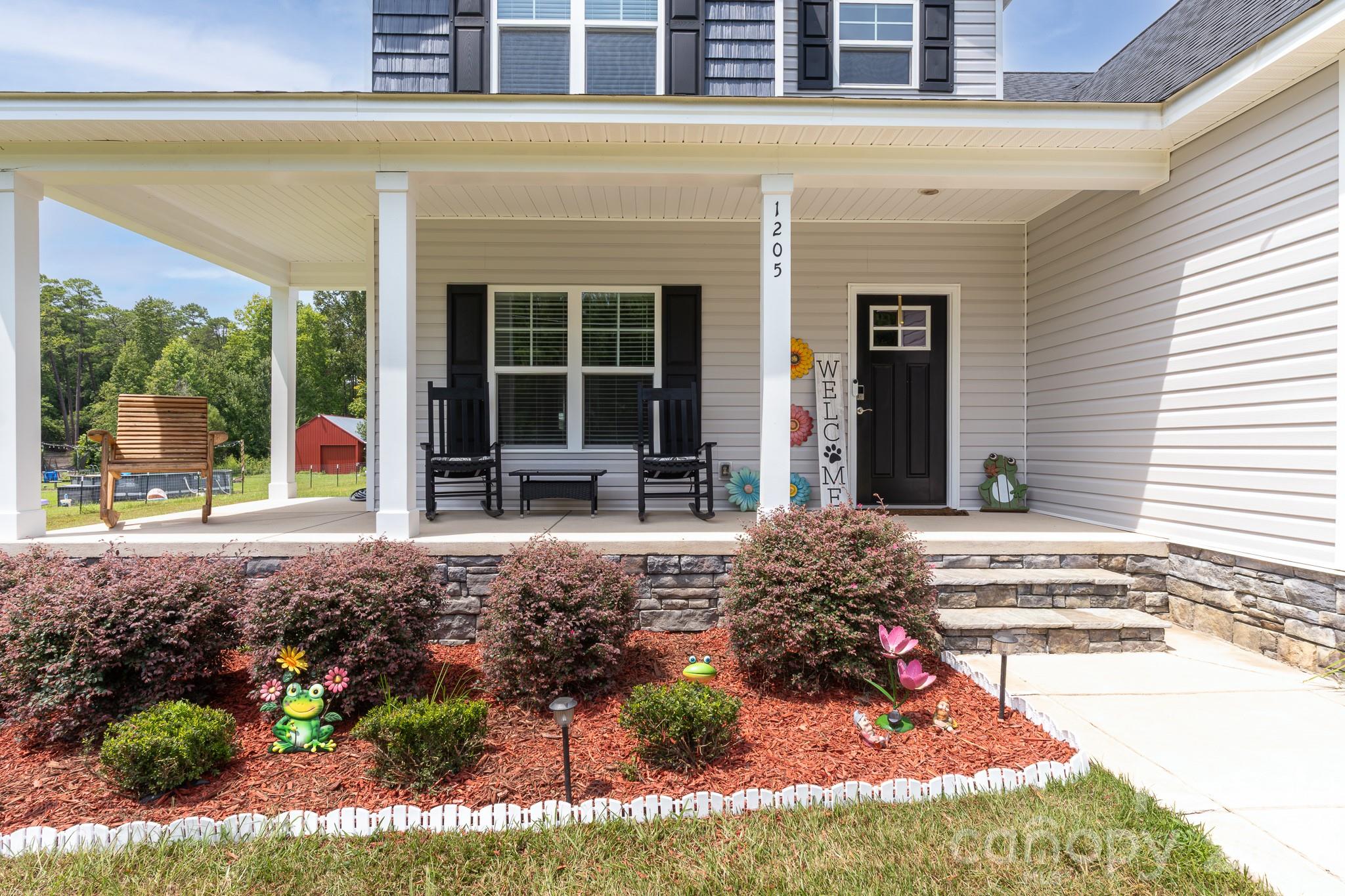 1205 Palestine Road Property Photo 3