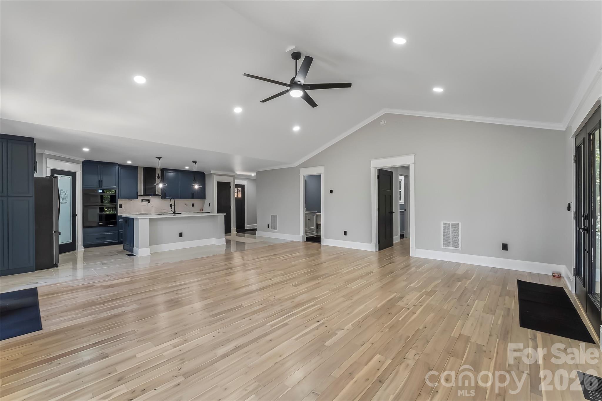 276 Coopers Drive Property Photo 12