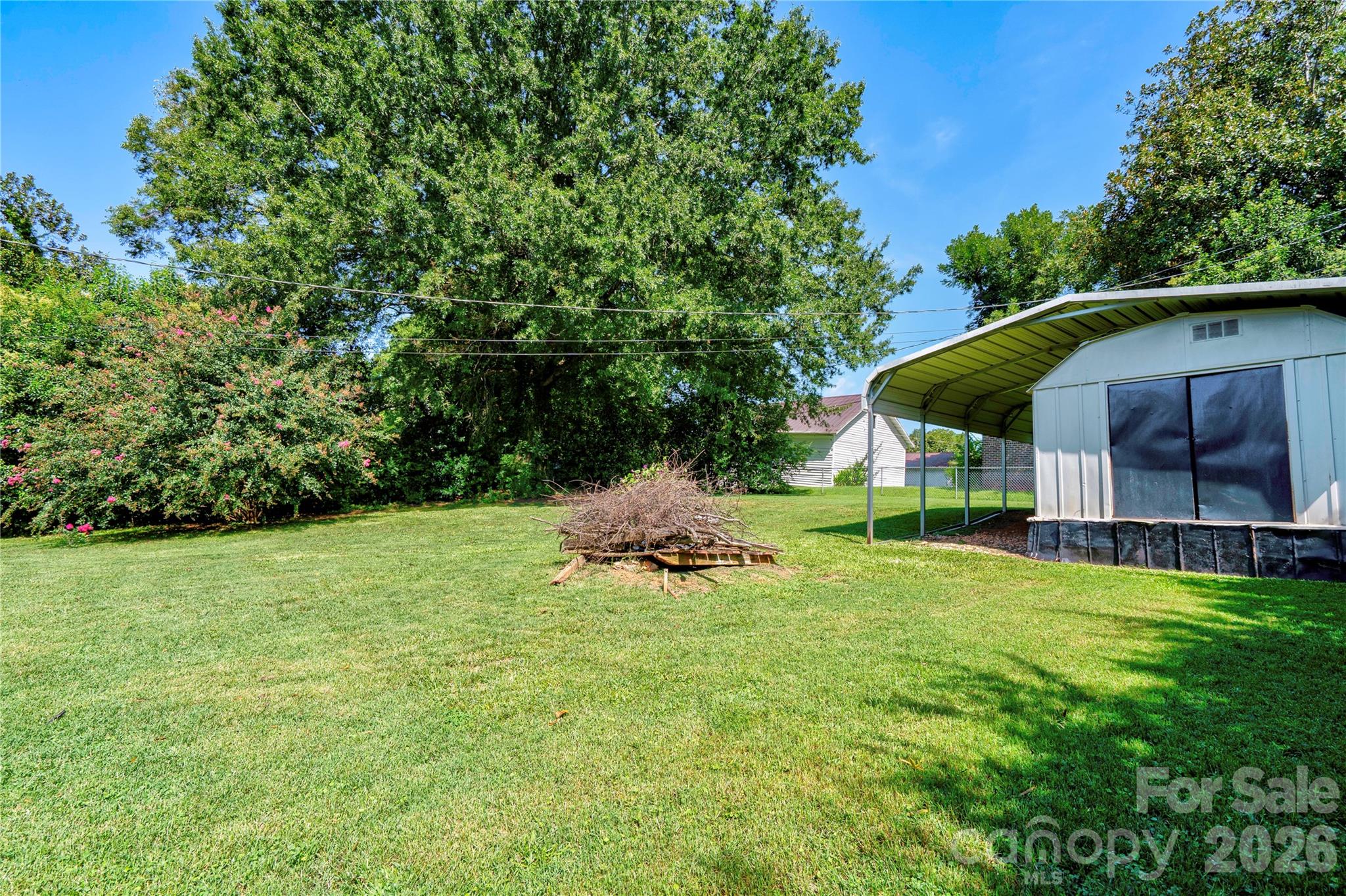 404 Pineview Drive Property Photo 10