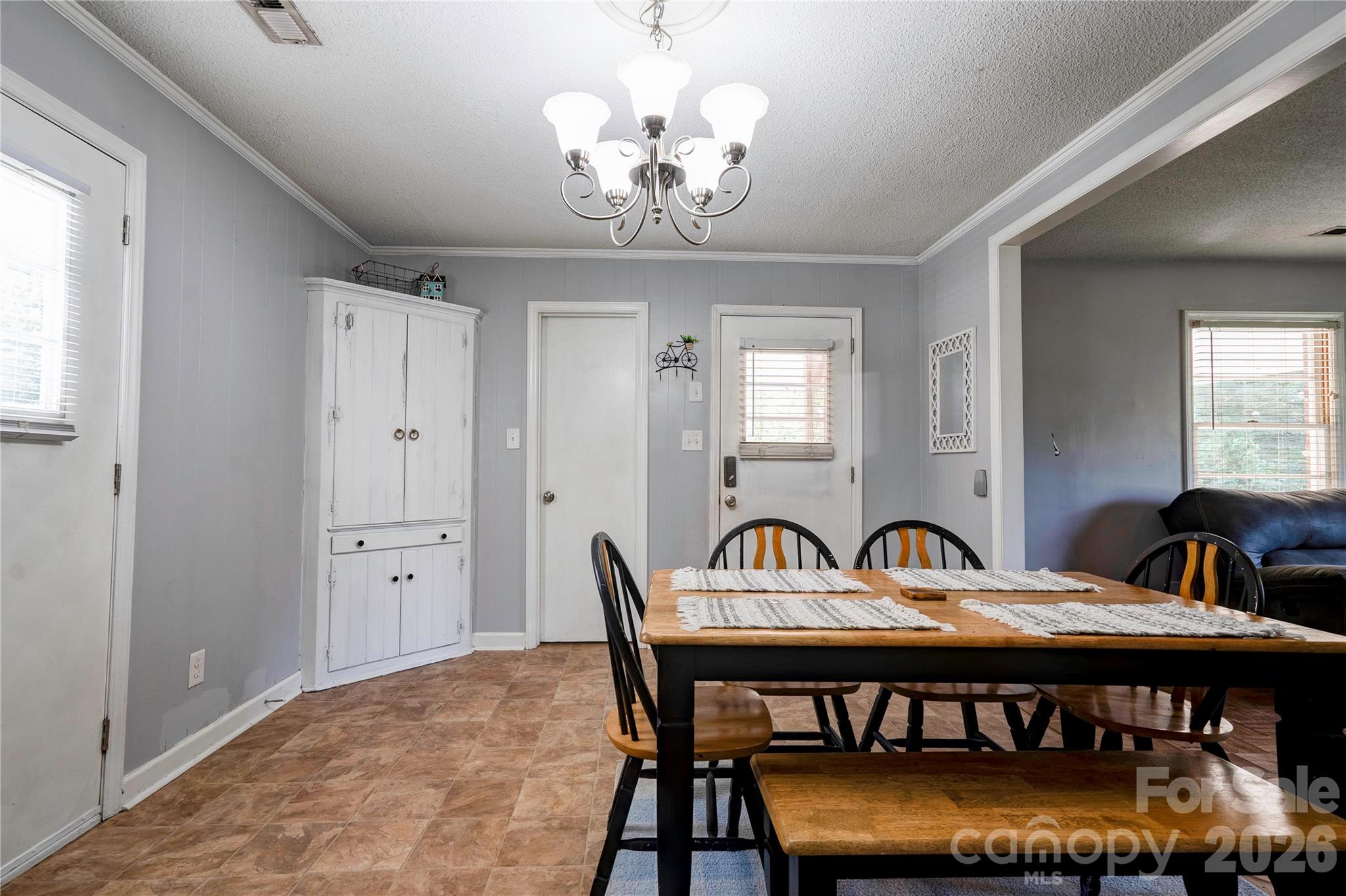 404 Pineview Drive Property Photo 21