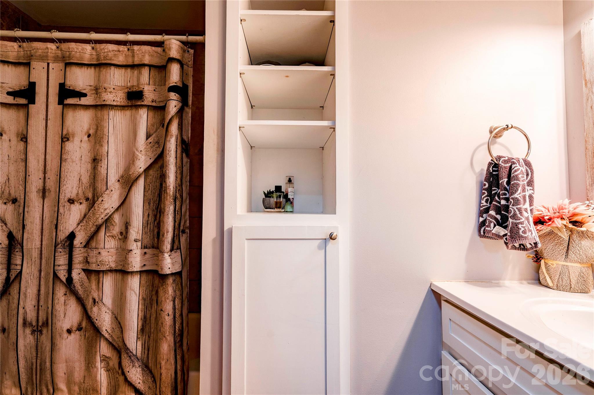 404 Pineview Drive Property Photo 24