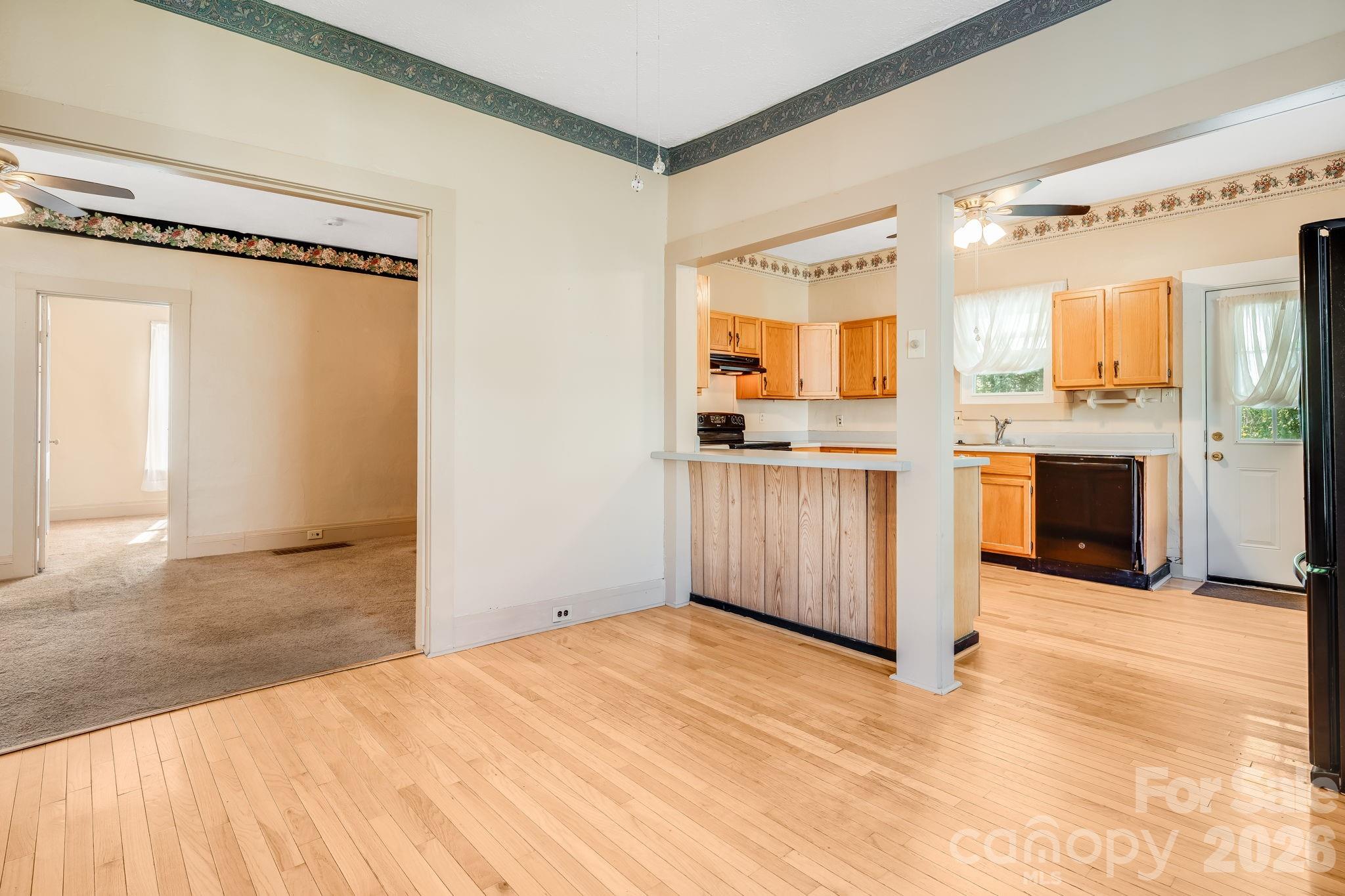 20 Drake Street Property Photo 6