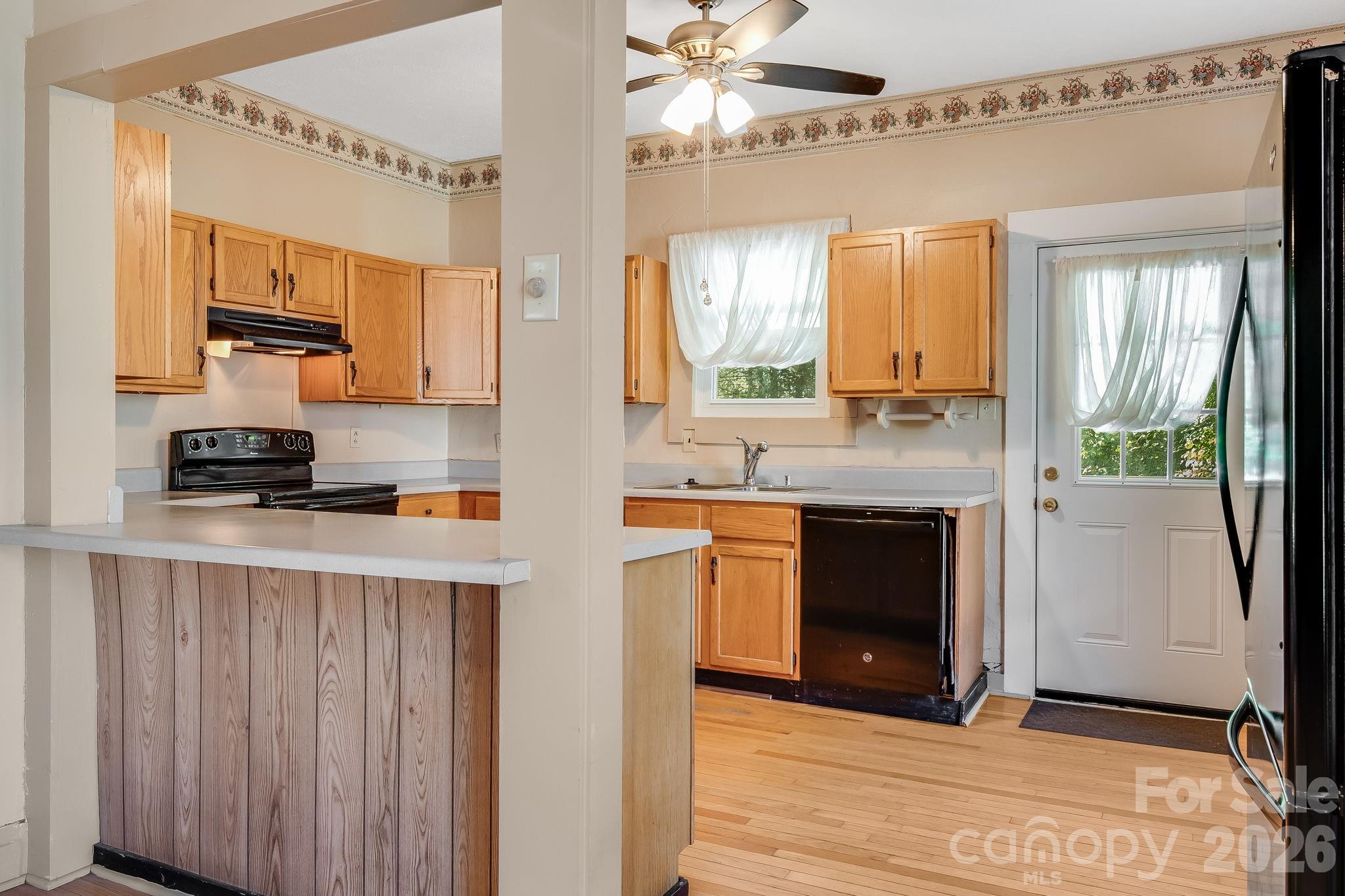 20 Drake Street Property Photo 8