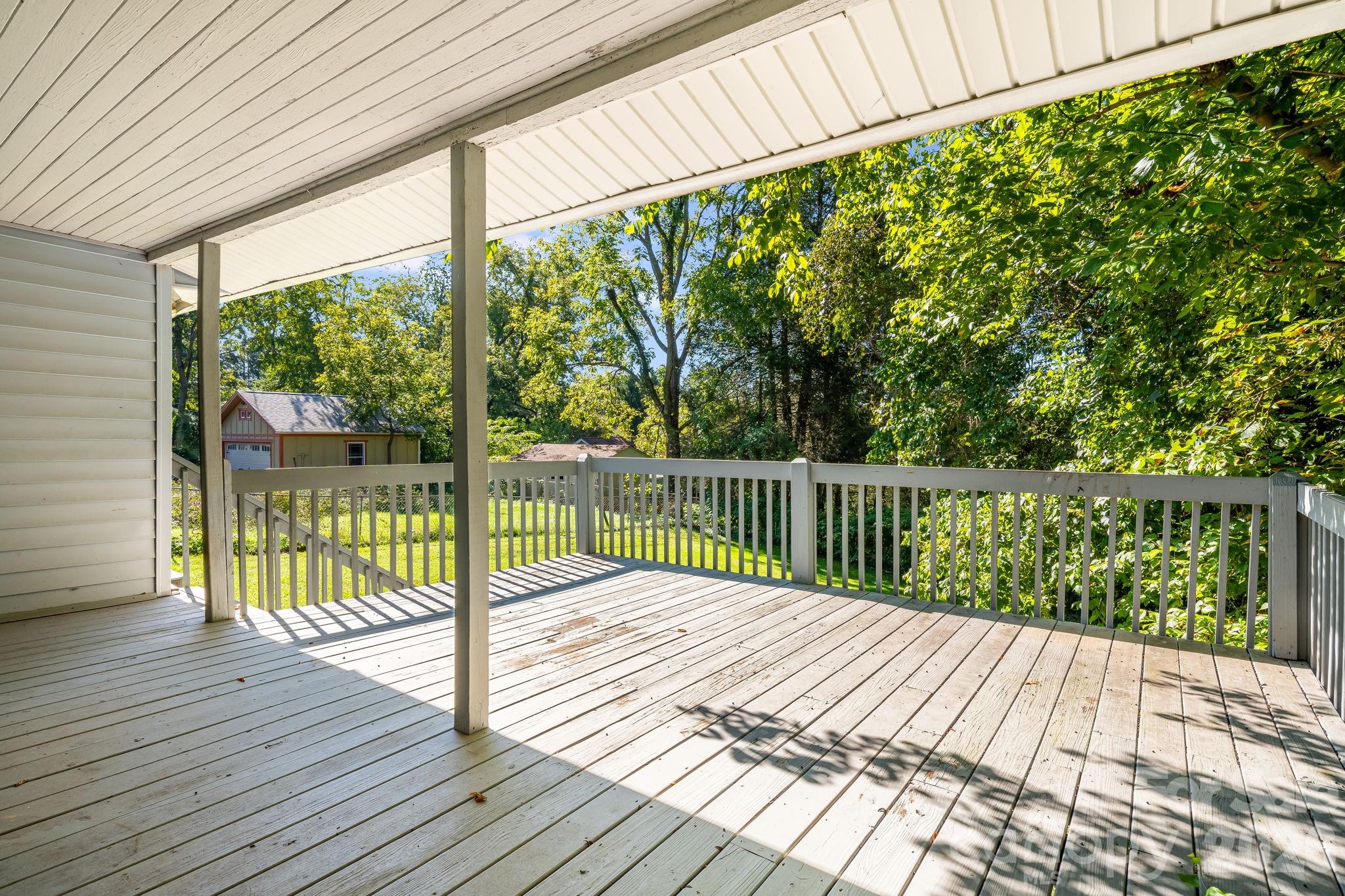 20 Drake Street Property Photo 23