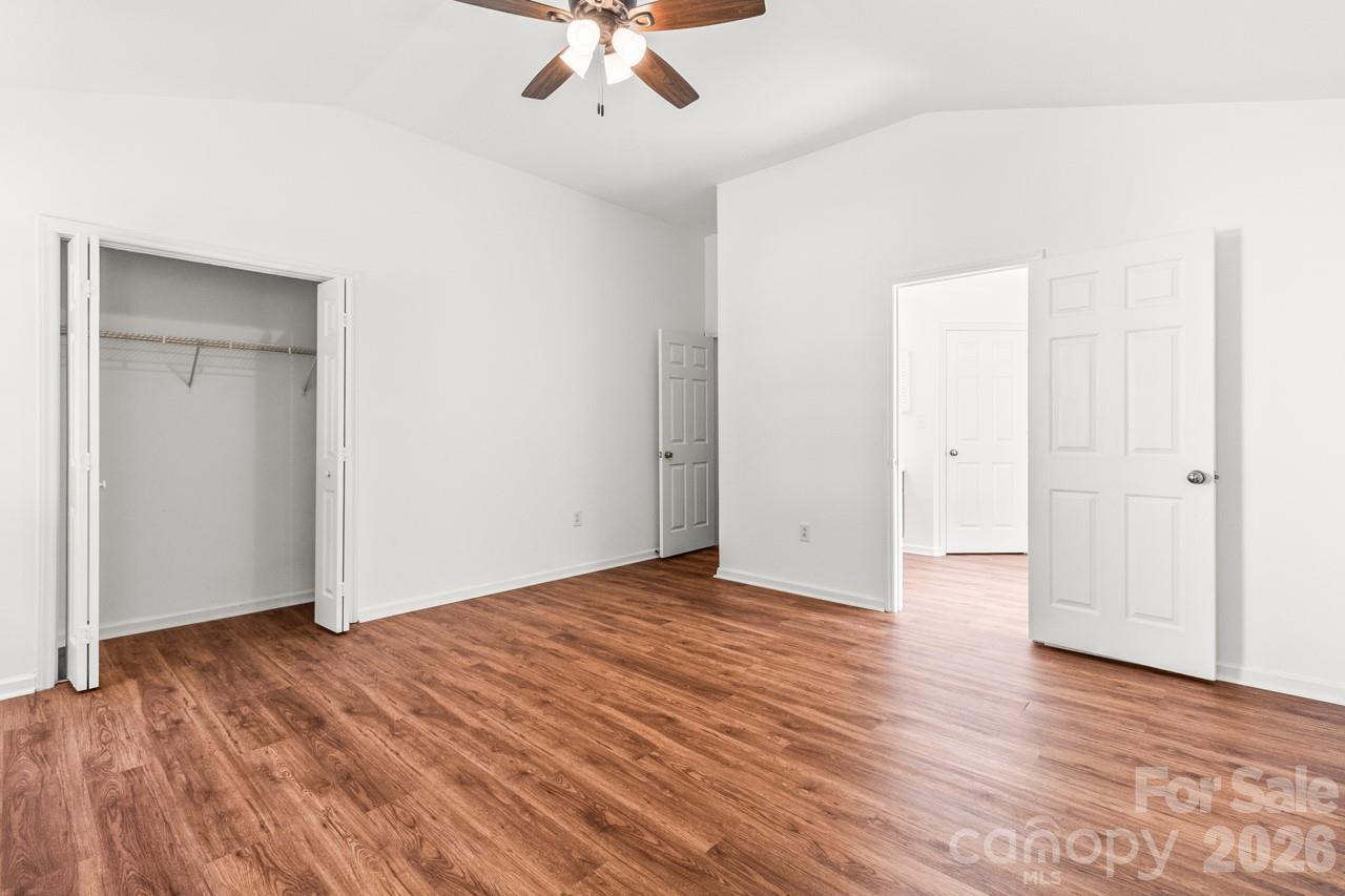 739 Oakbluff Circle Property Photo 25