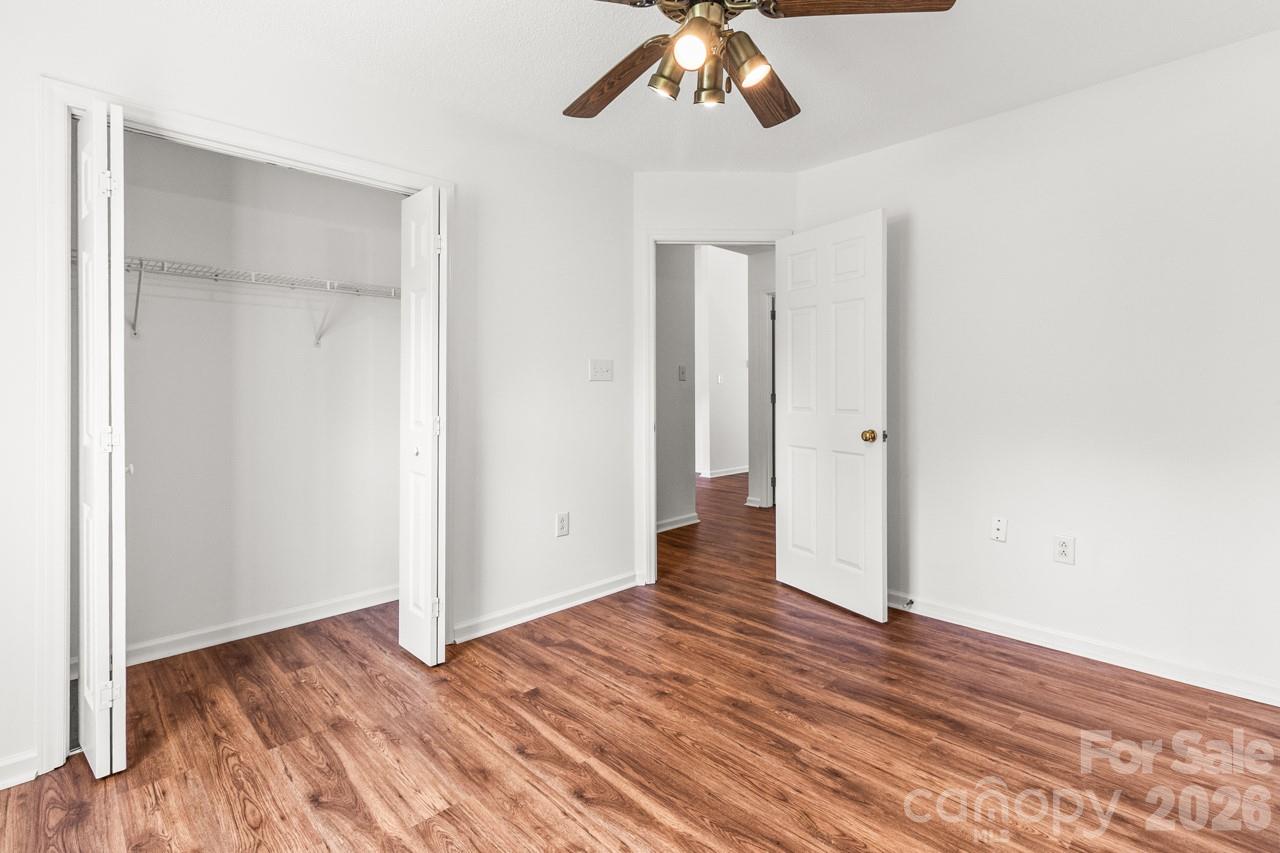739 Oakbluff Circle Property Photo 31
