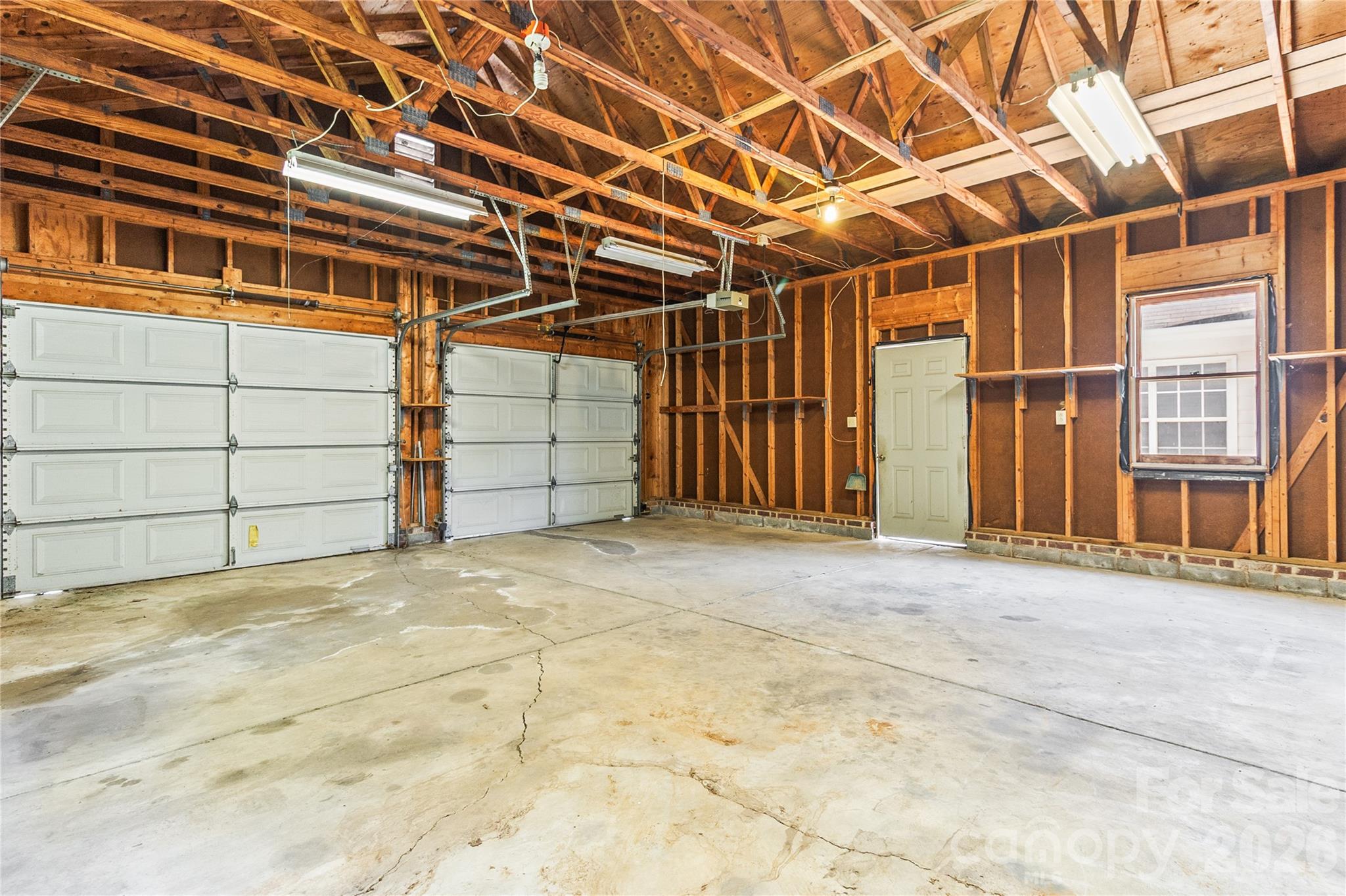 739 Oakbluff Circle Property Photo 44