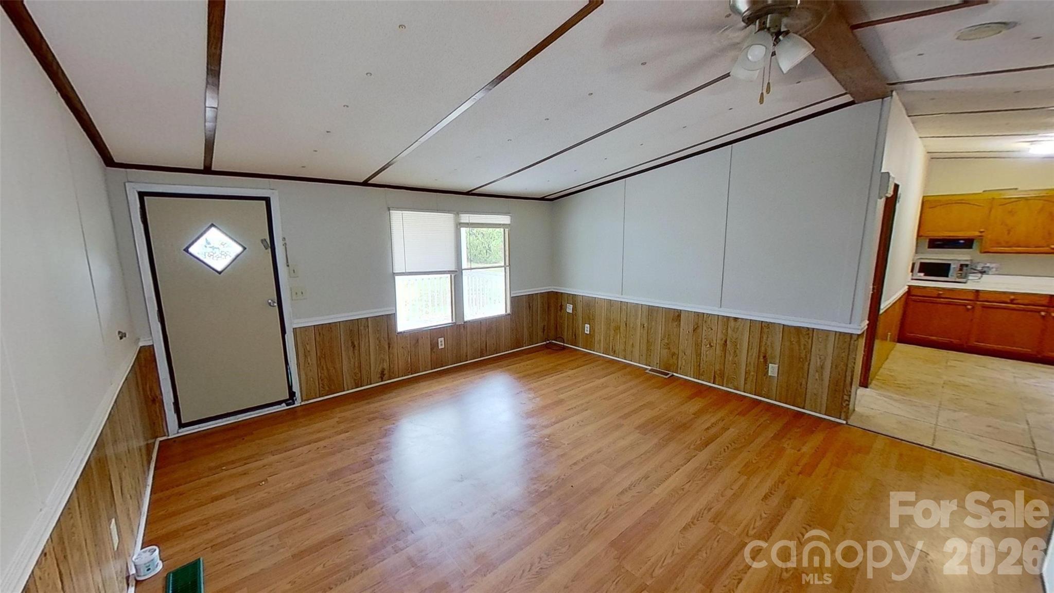 316 Southfork Road Property Photo 6