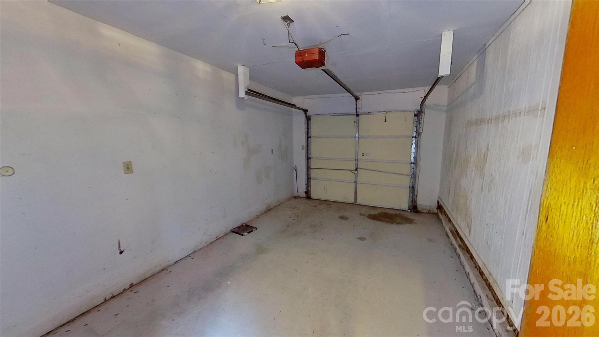 316 Southfork Road Property Photo 12