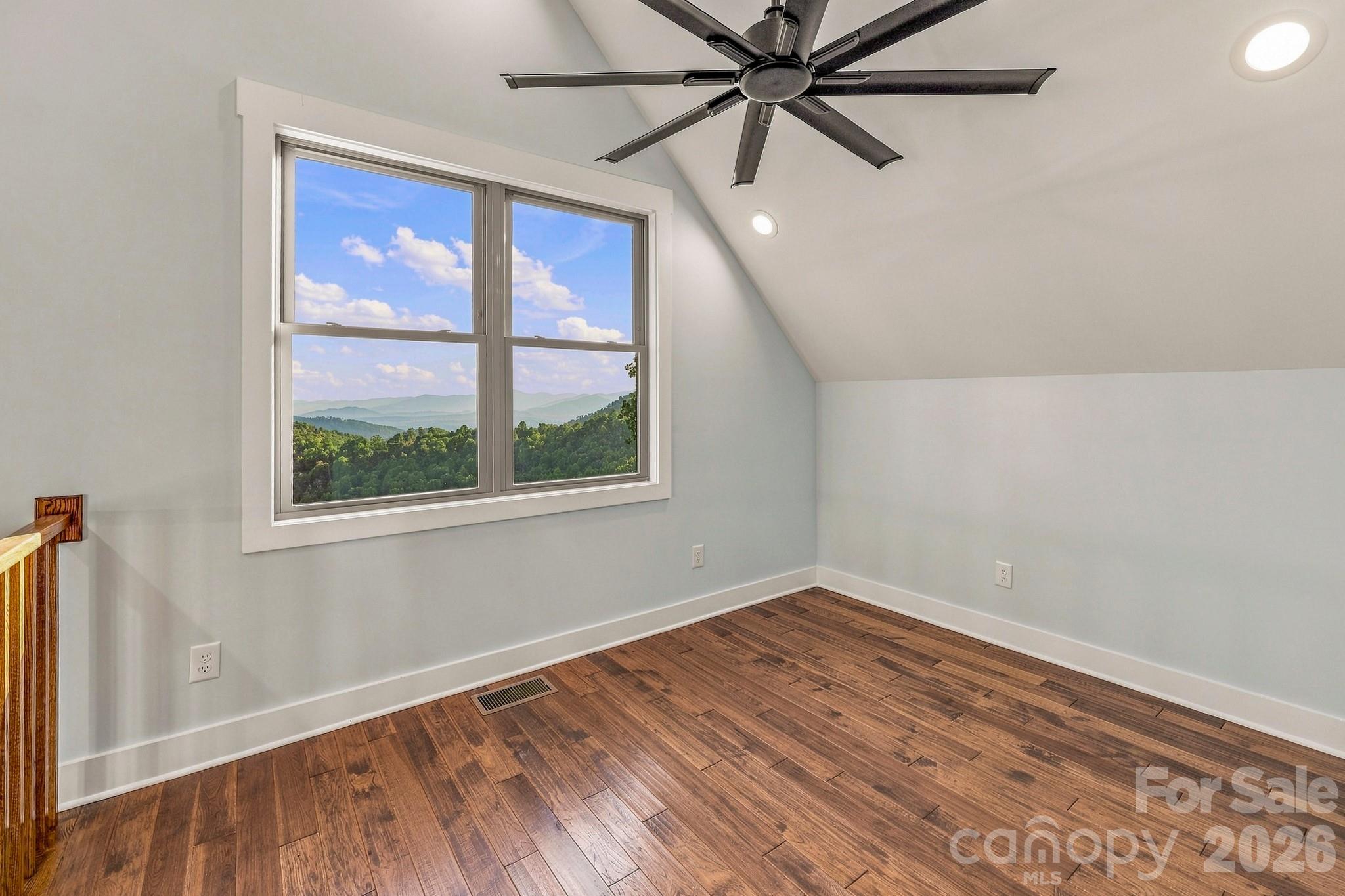 2272 Pinnacle Parkway Property Photo 19