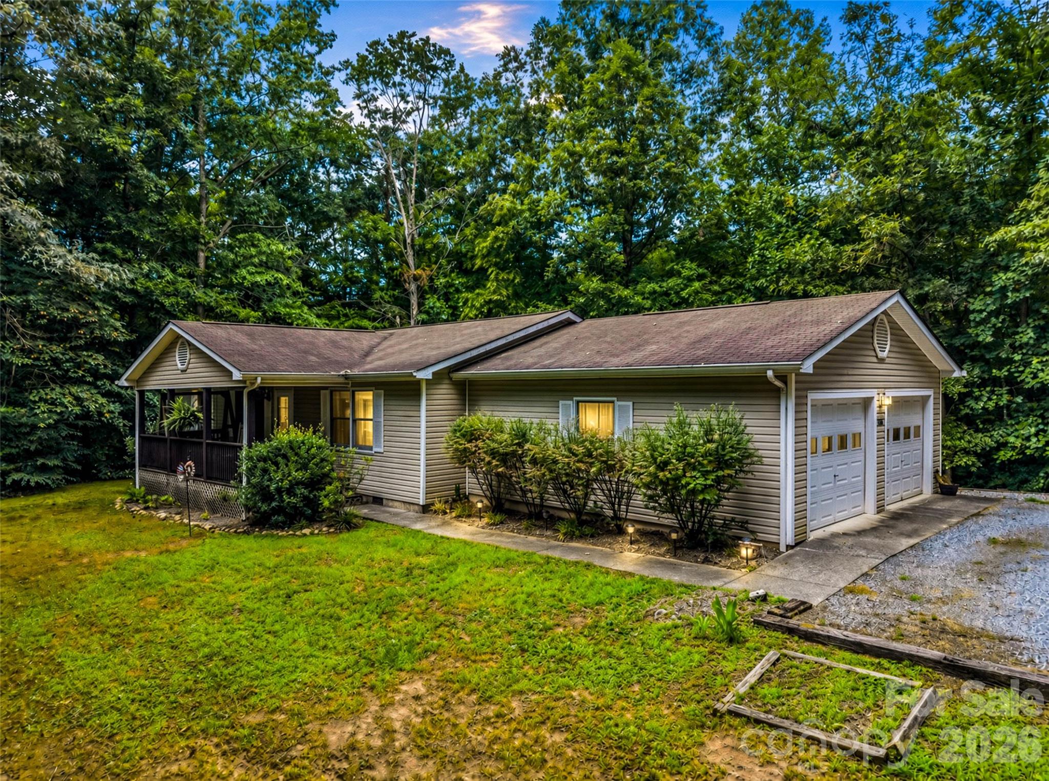 277 Debbies Branch Drive Property Photo 1
