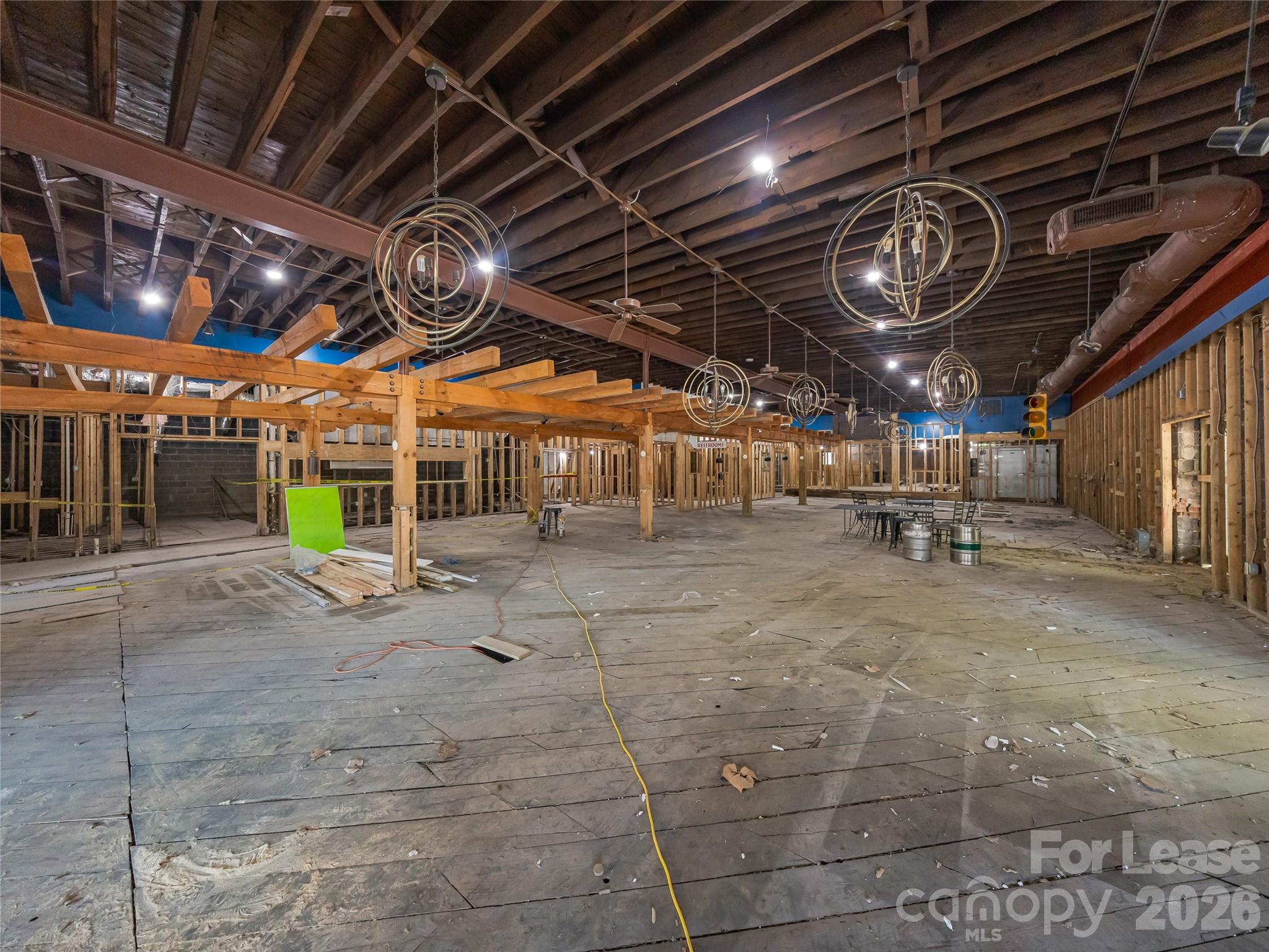 10 Biltmore Plaza Property Photo 27