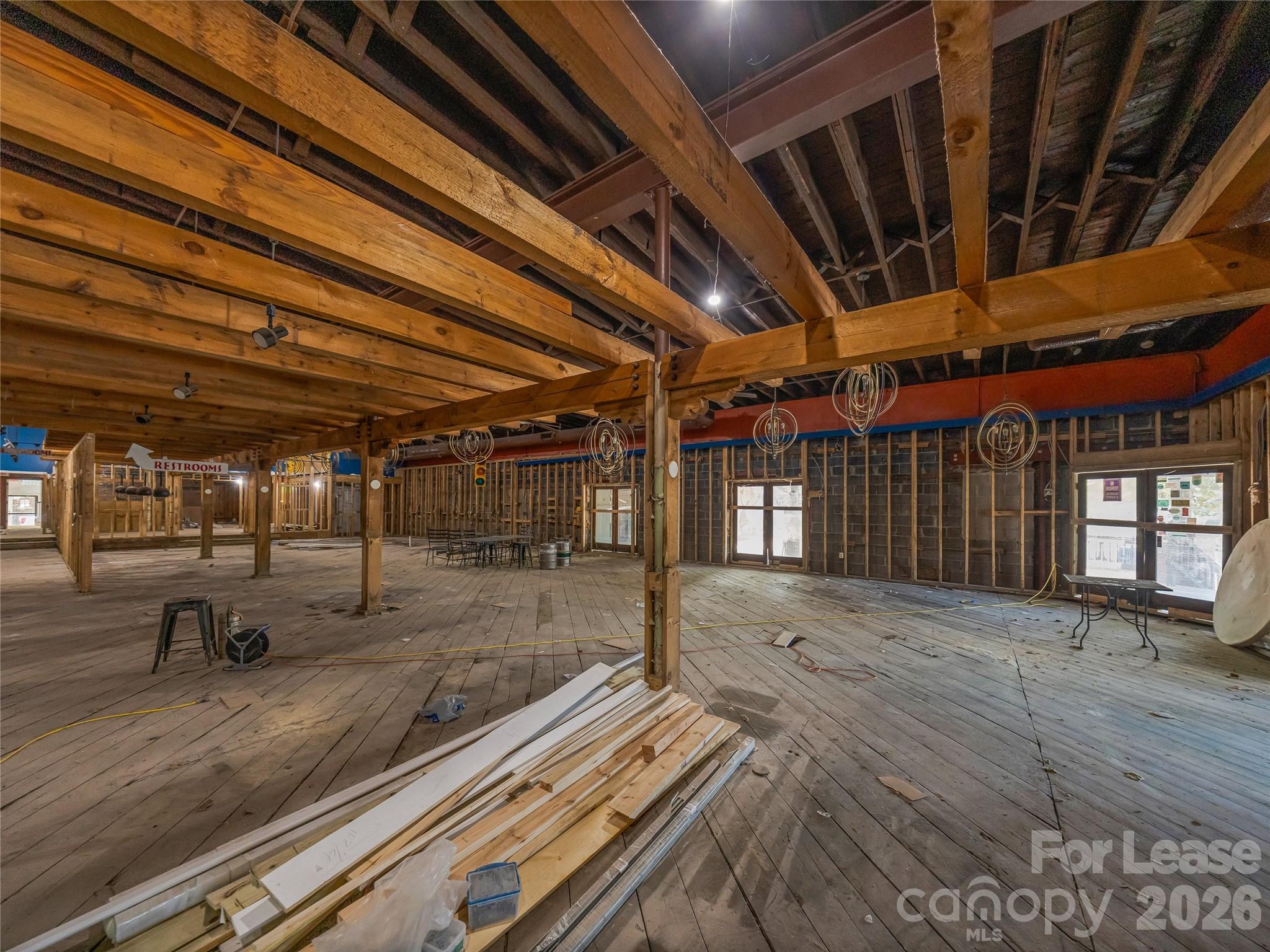 10 Biltmore Plaza Property Photo 31