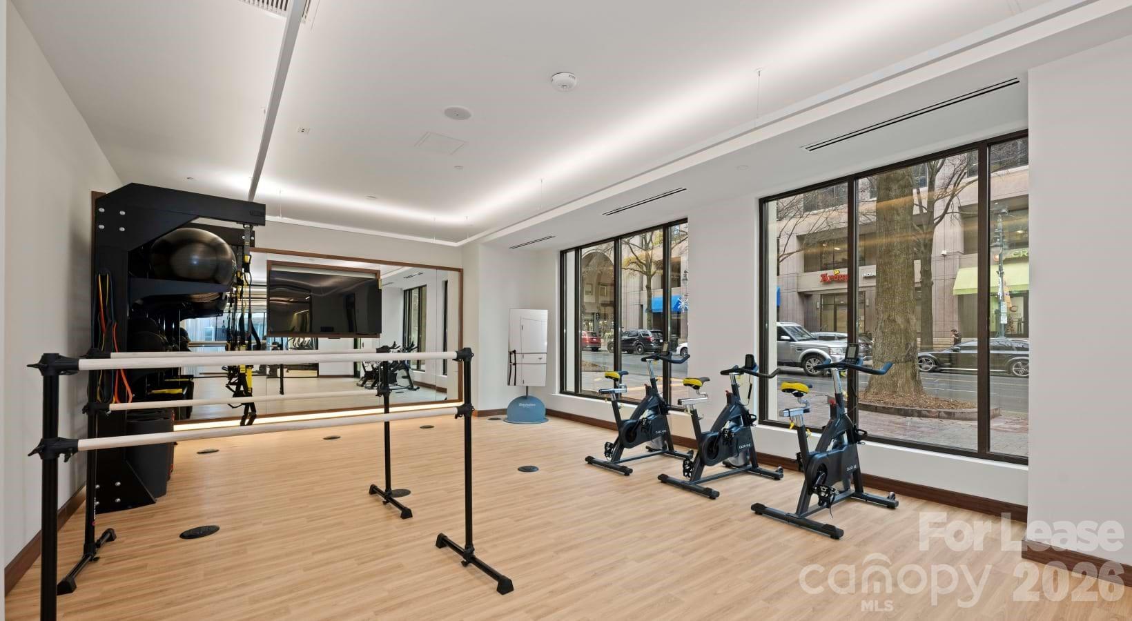 426 N Tryon Street C2.1s Property Photo 35