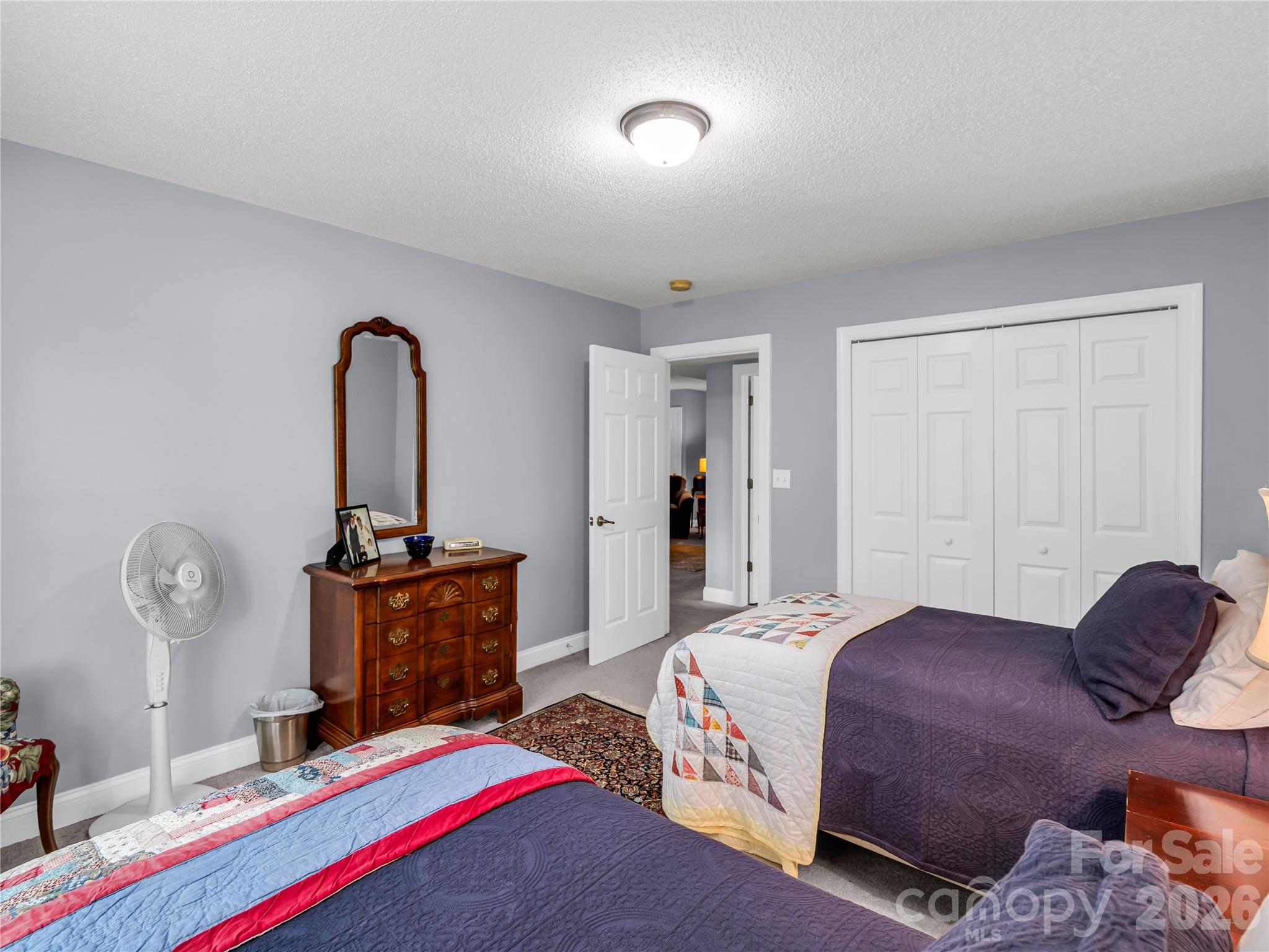 119 Downing Park Court E Property Photo 32