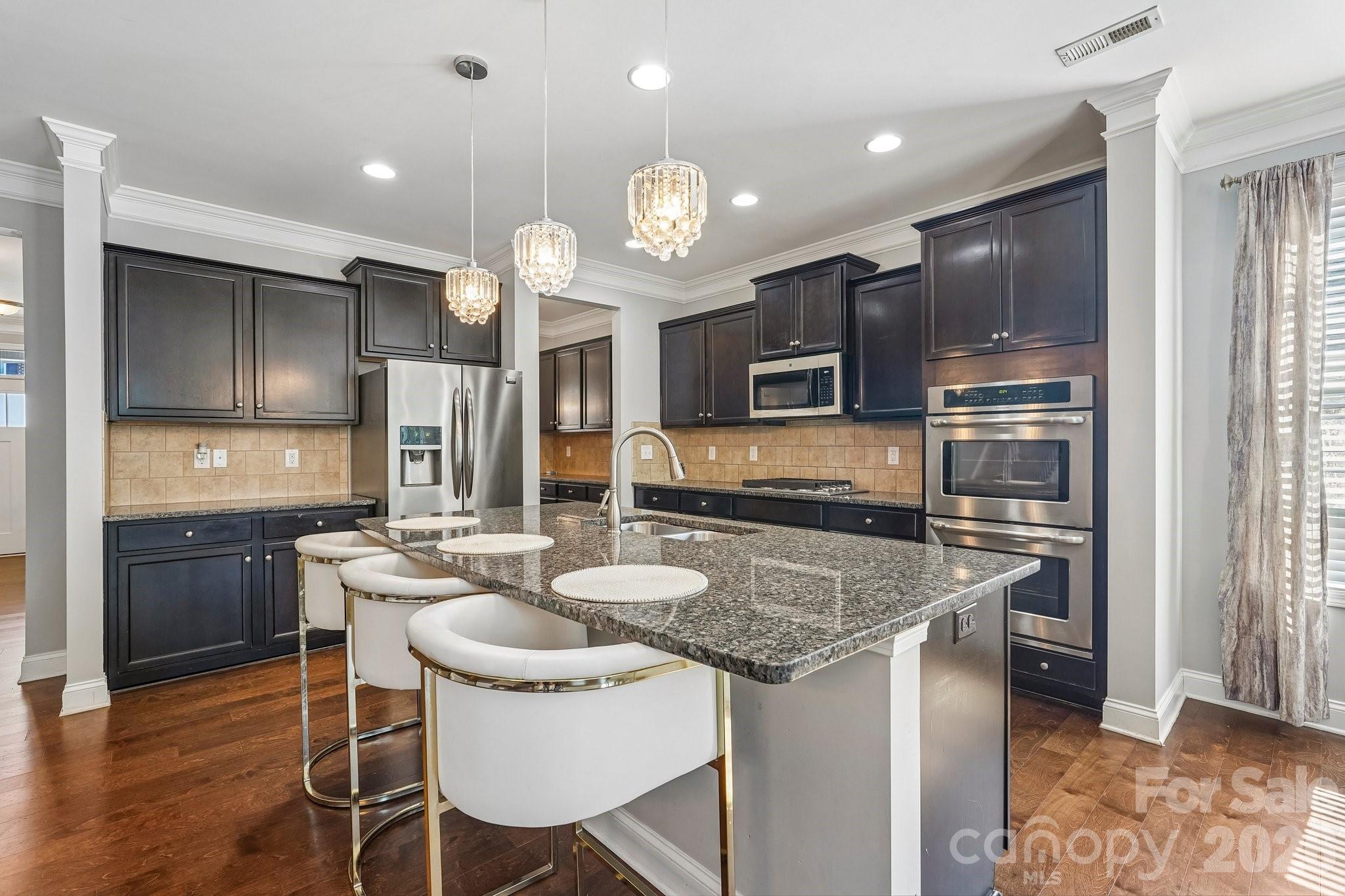 12908 Franklin Square Road Property Photo 15