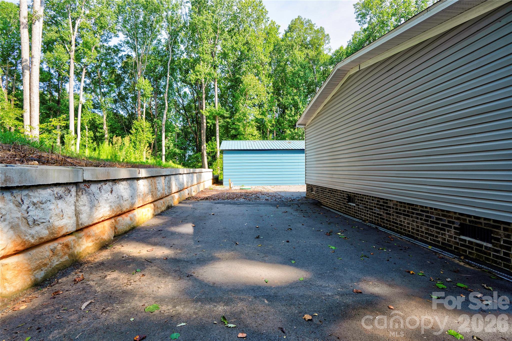 737 Pleasantdale Drive Property Photo 42