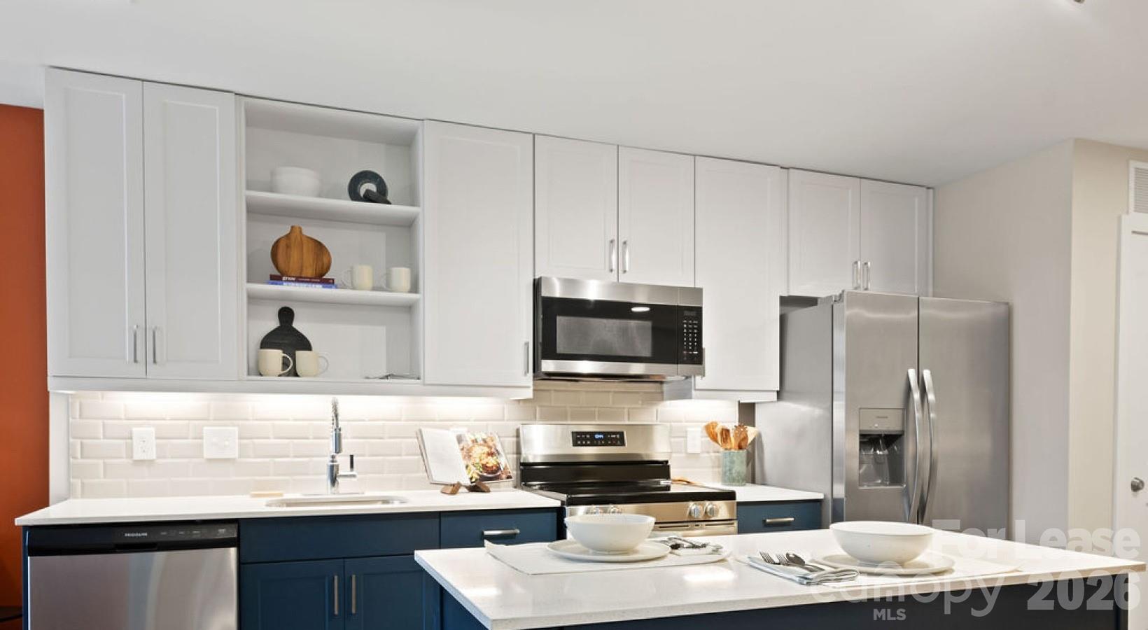 426 N Tryon Street A2.1r Property Photo 15