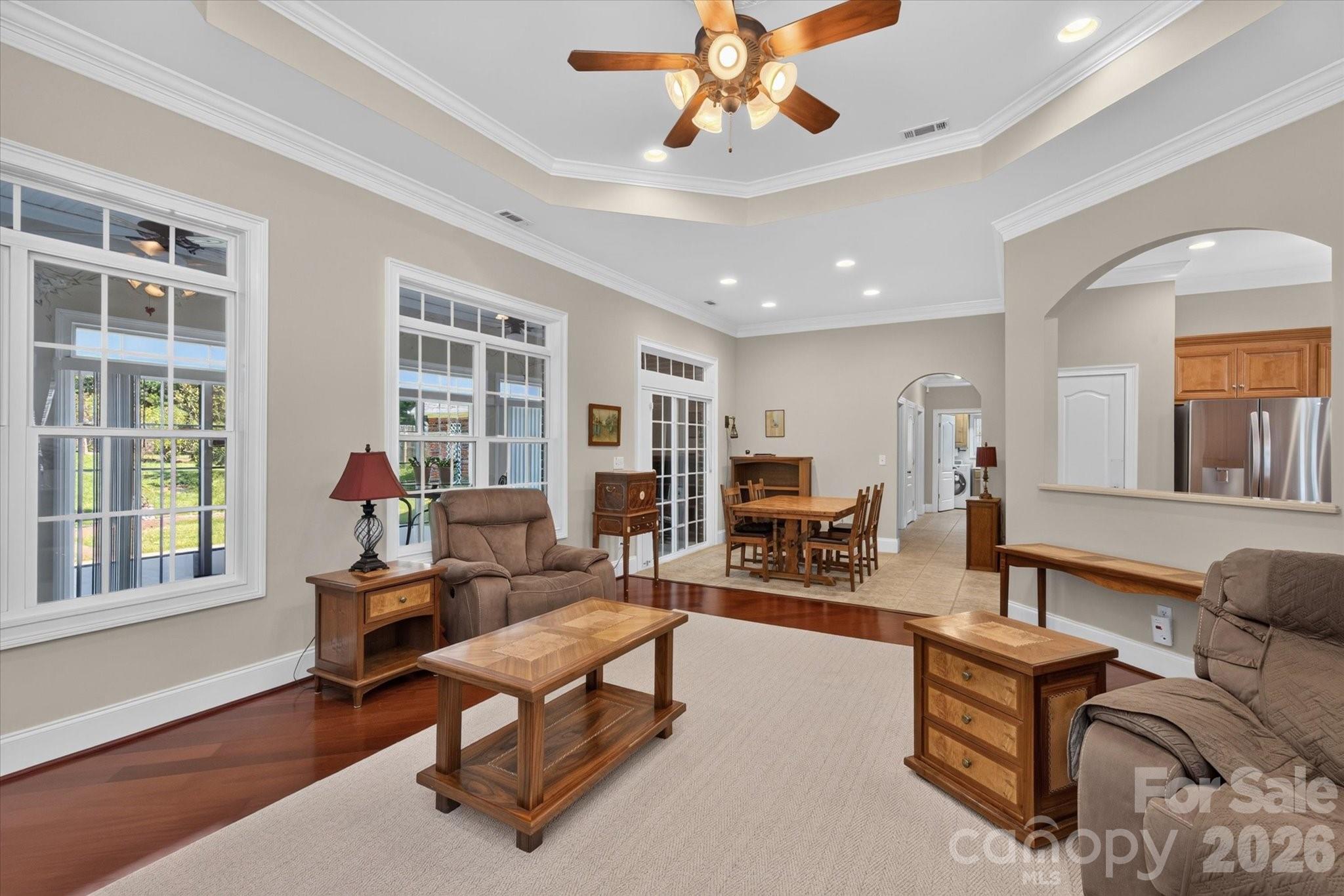 1913 Windmere Drive Property Photo 13