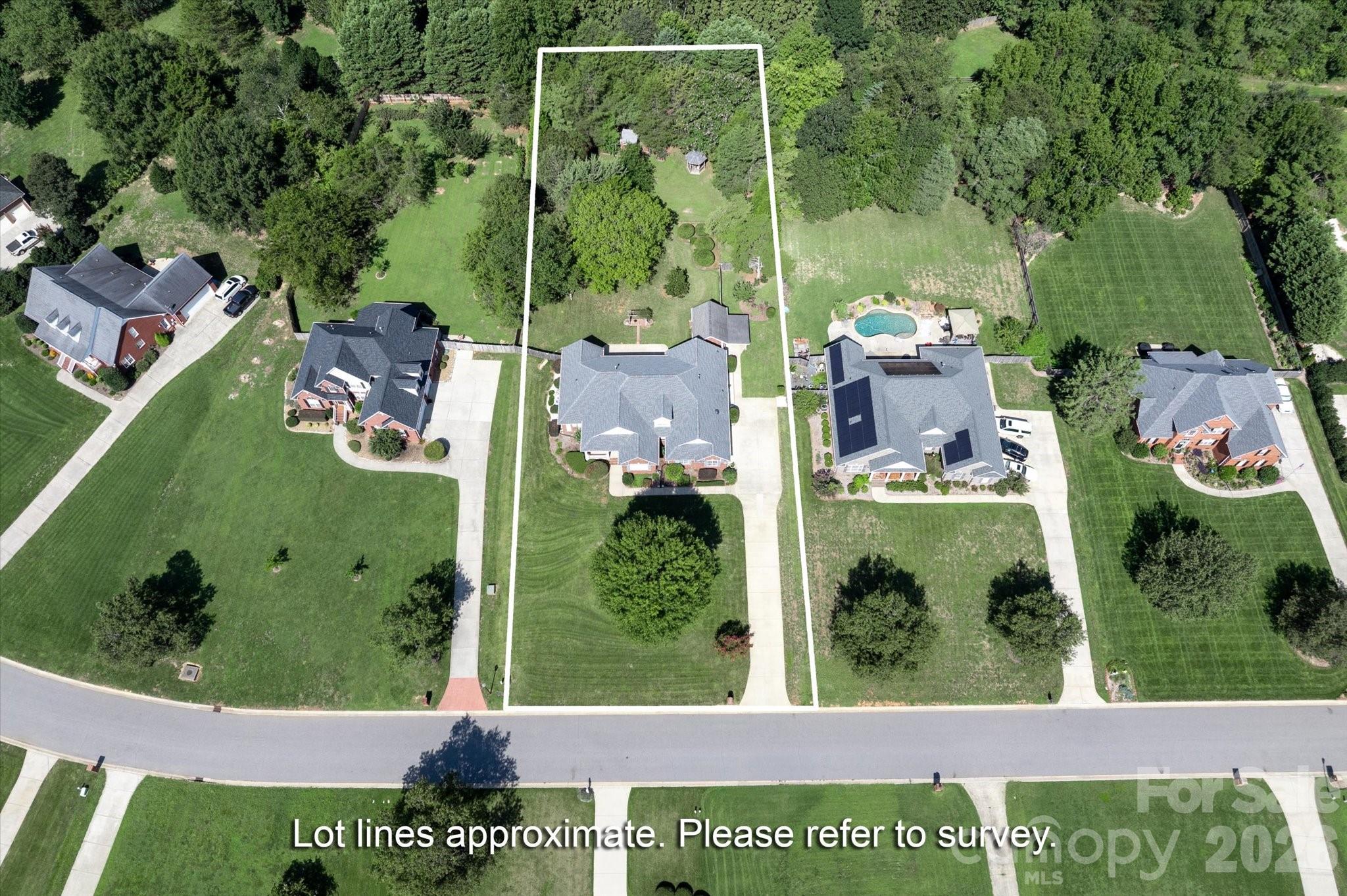 1913 Windmere Drive Property Photo 36