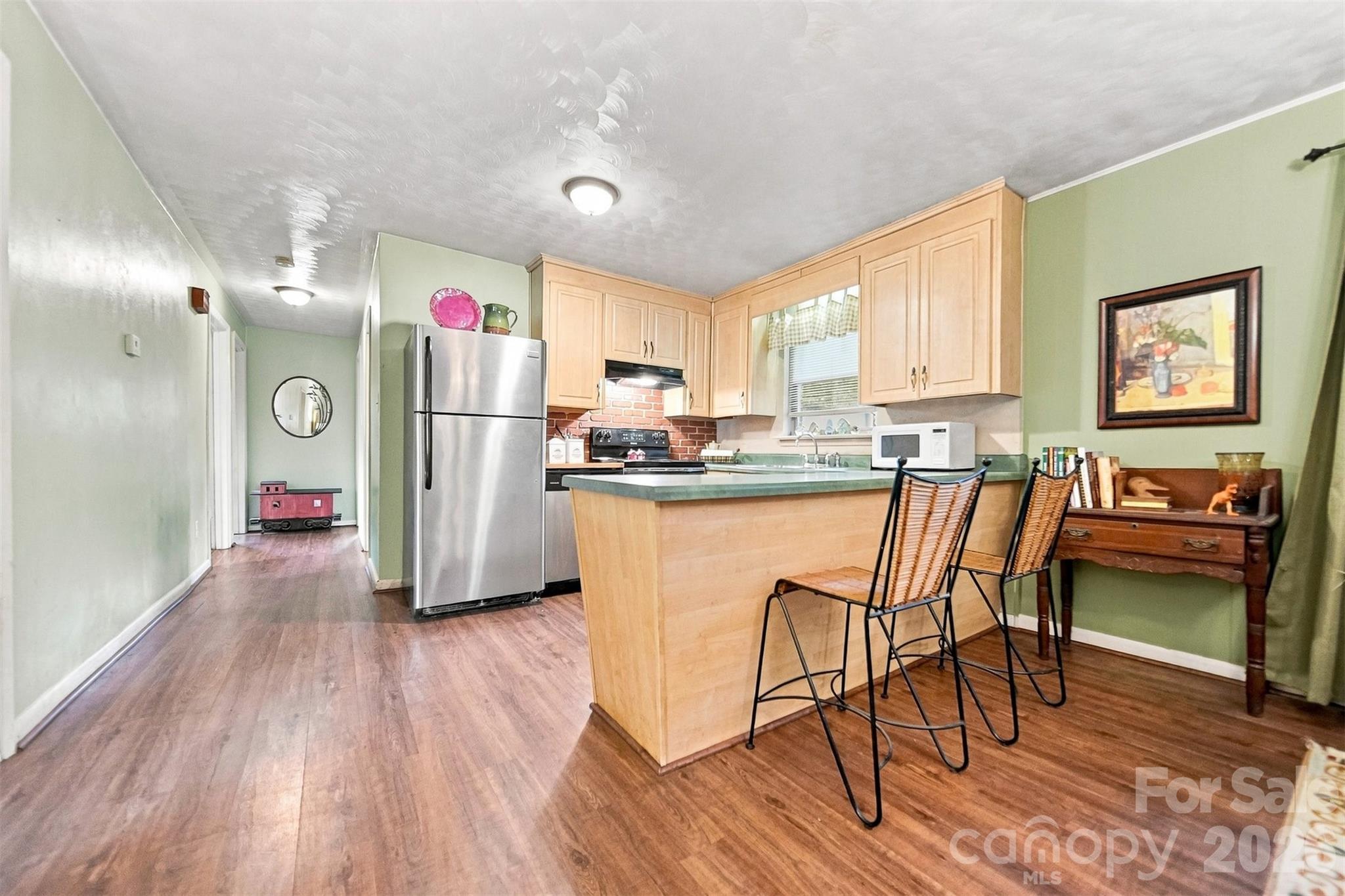 1920 30th Street Property Photo 8