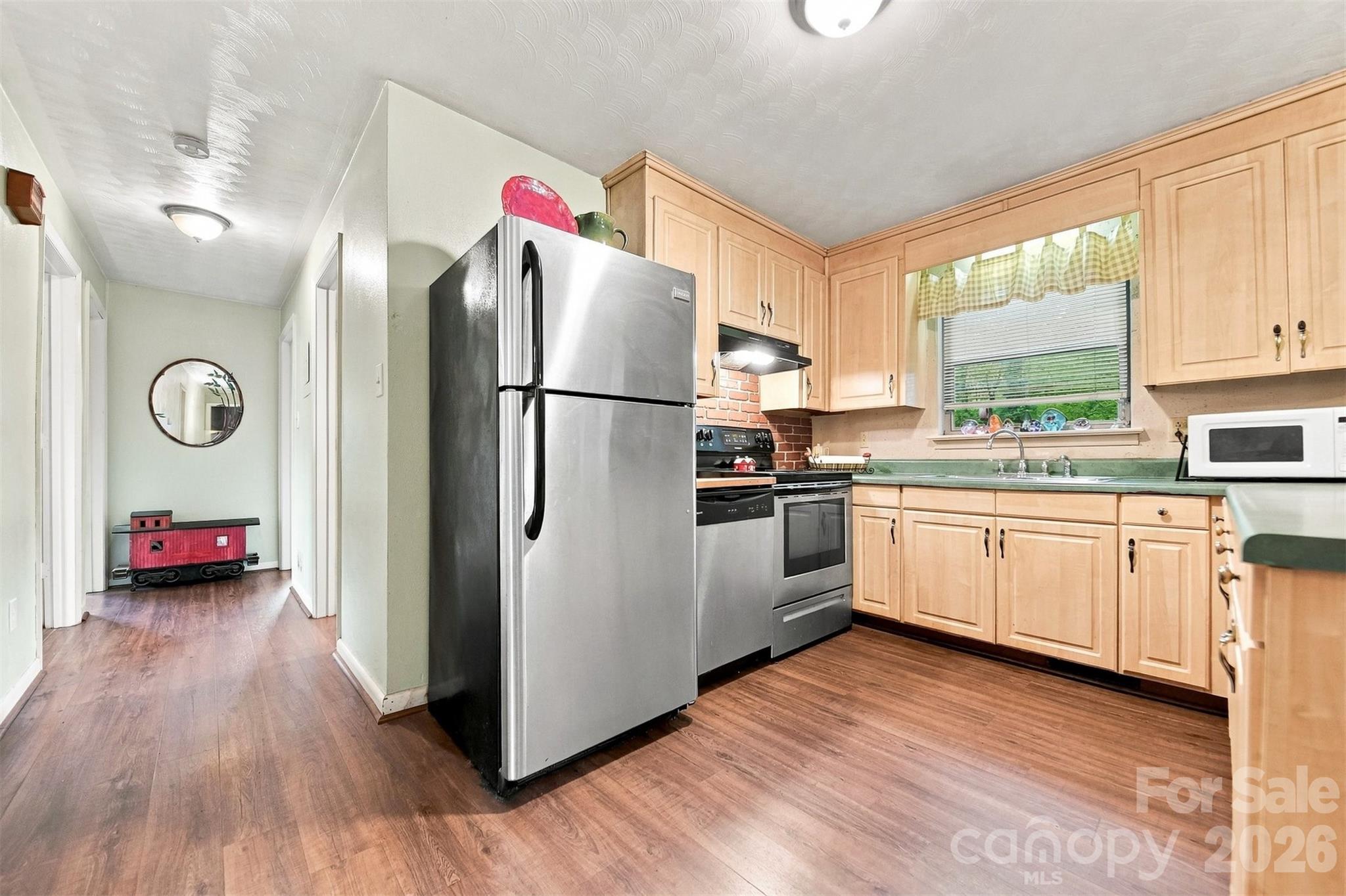 1920 30th Street Property Photo 10
