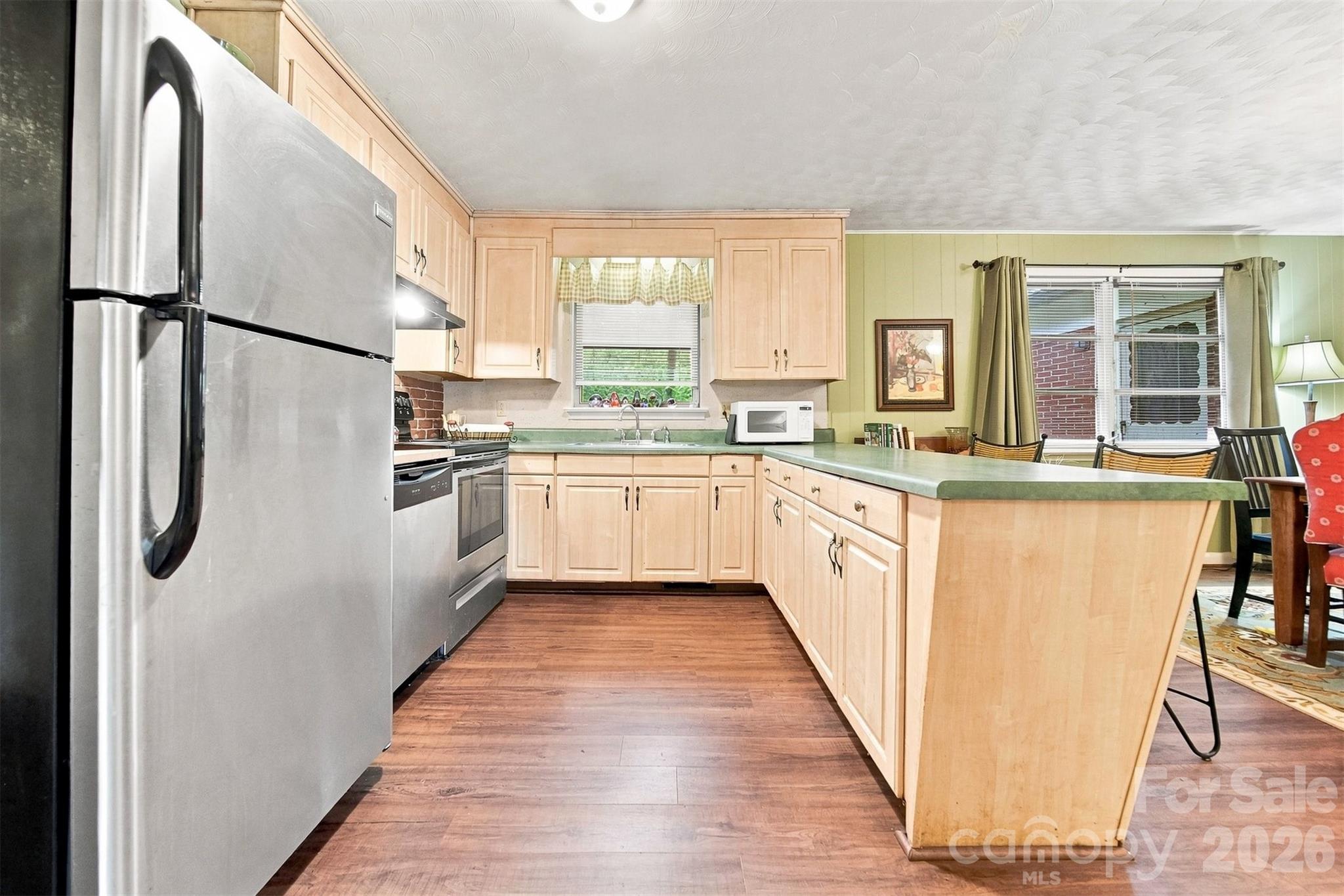 1920 30th Street Property Photo 11