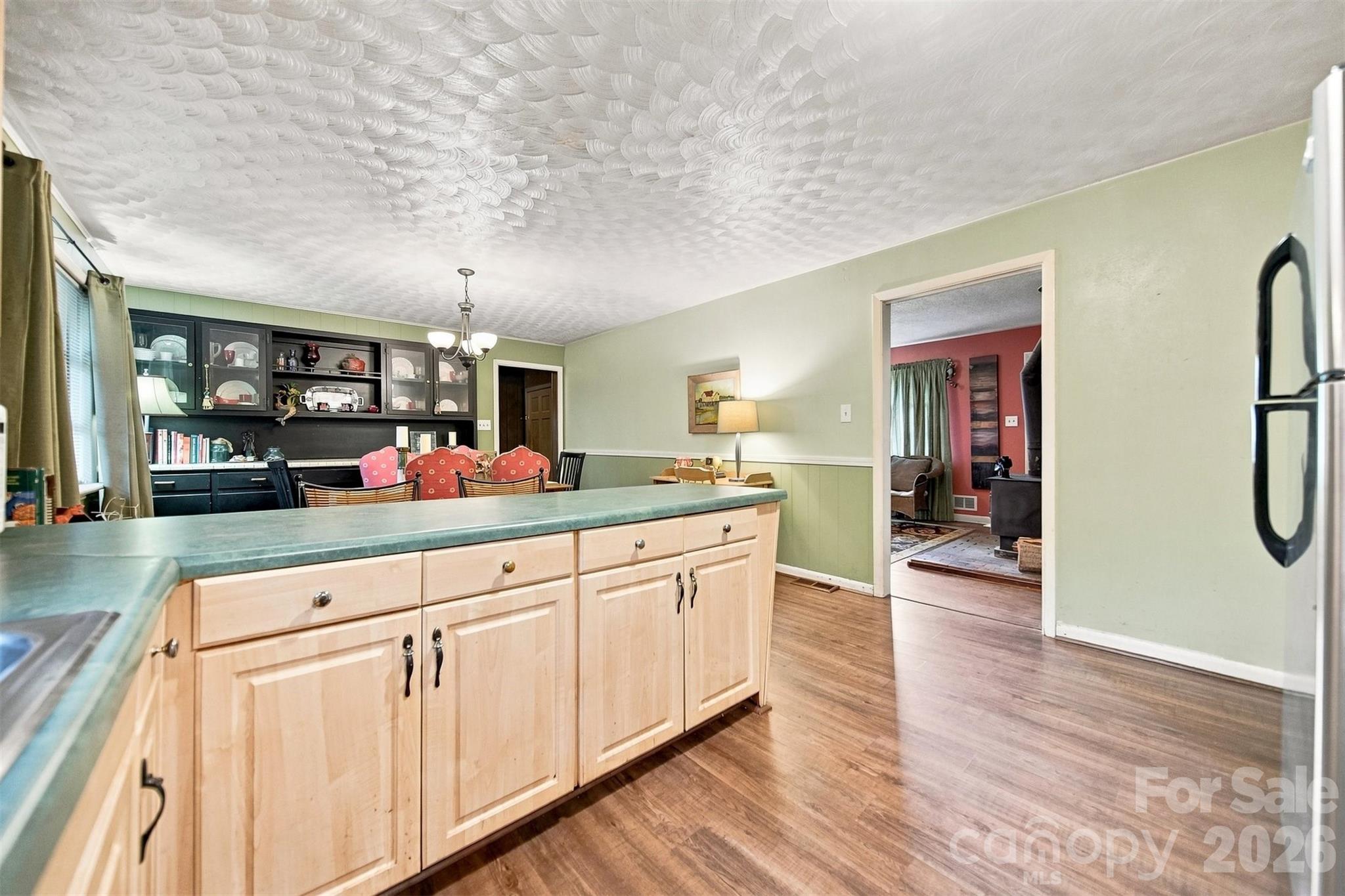 1920 30th Street Property Photo 12