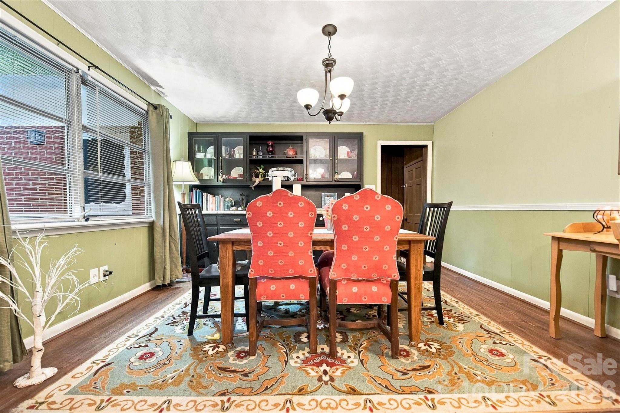 1920 30th Street Property Photo 13