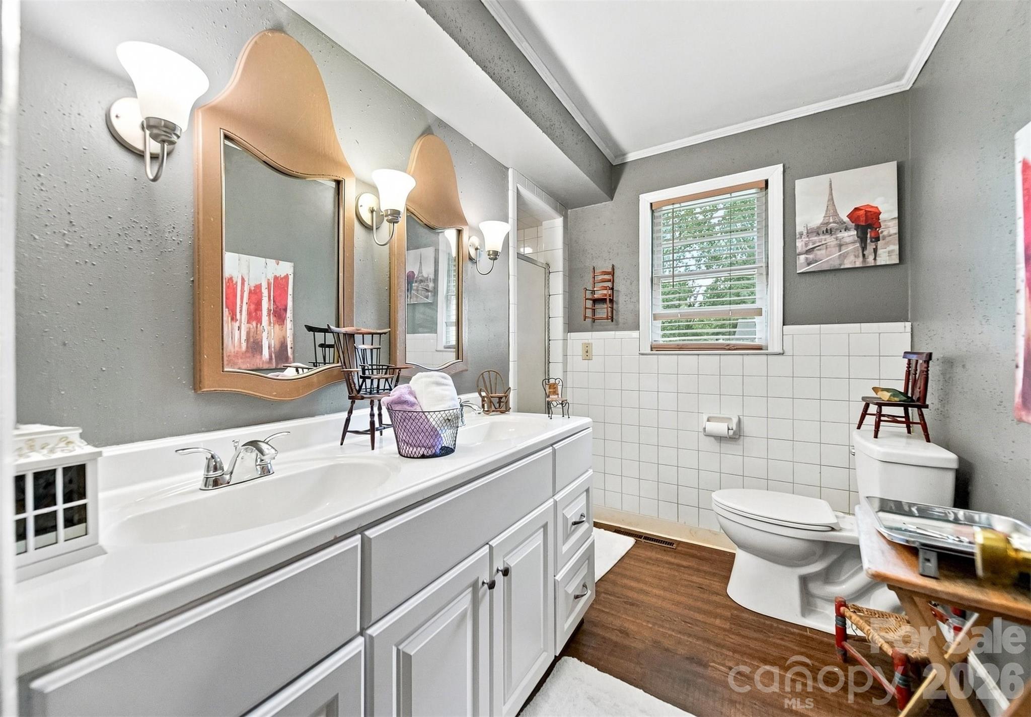 1920 30th Street Property Photo 26