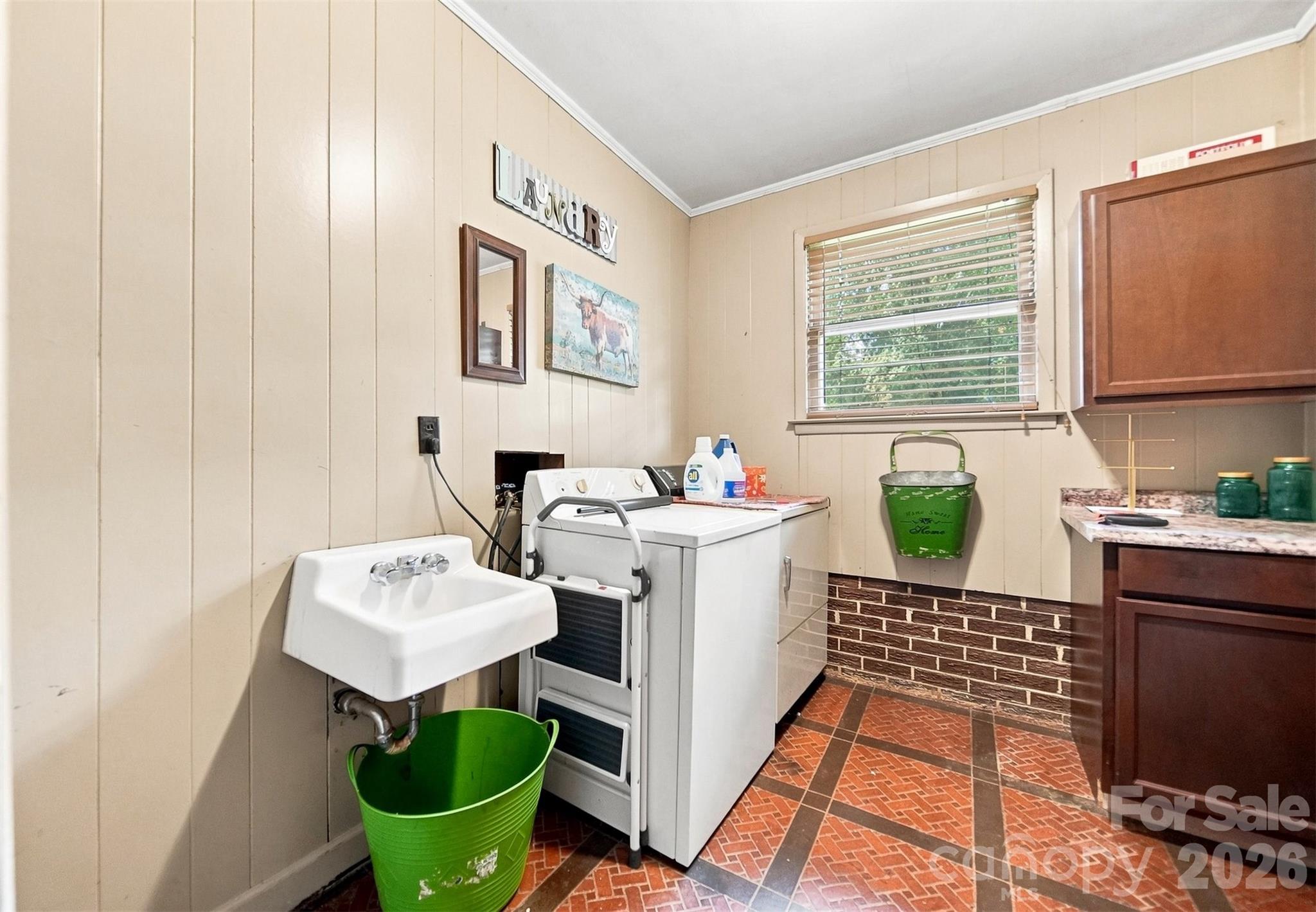 1920 30th Street Property Photo 30