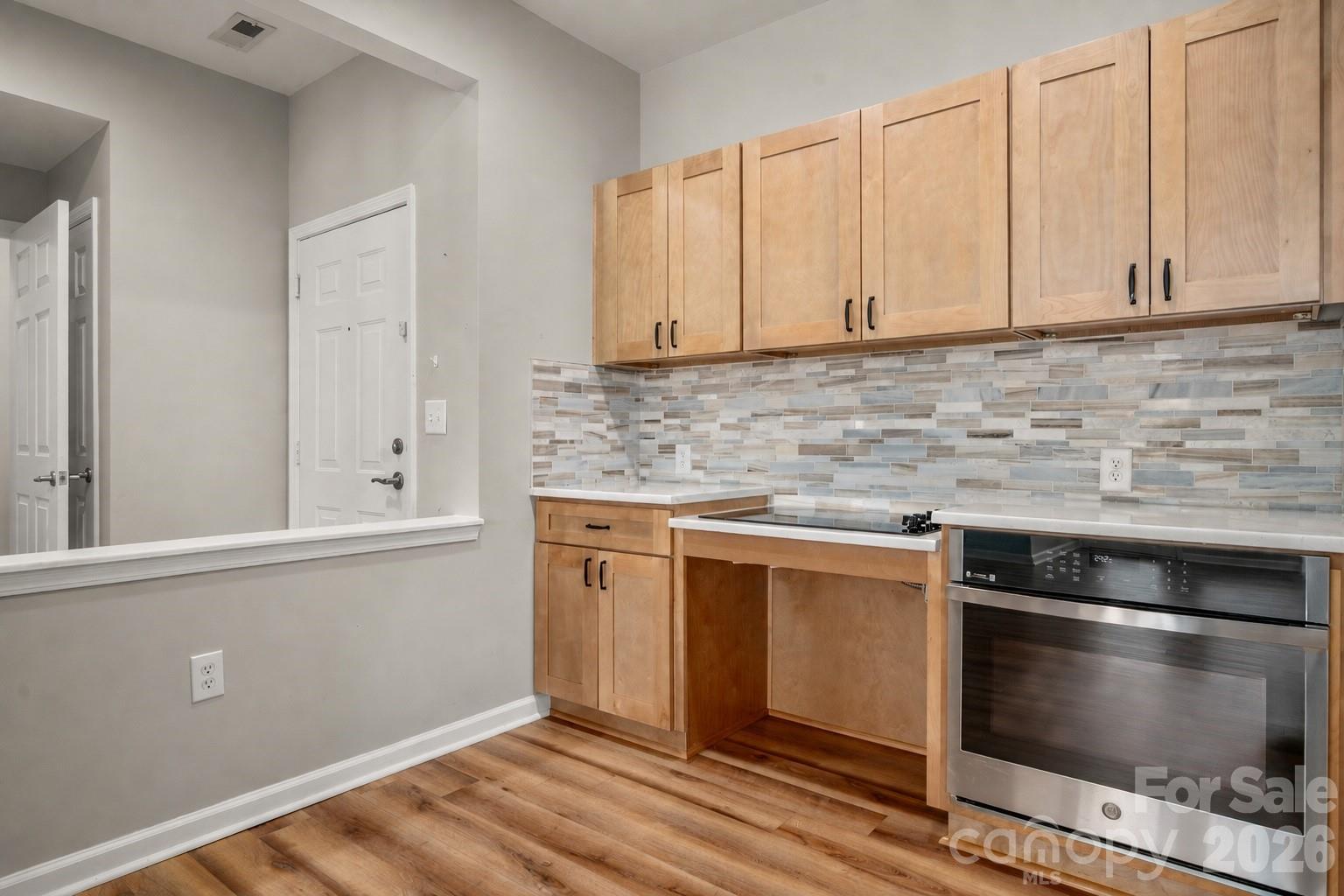 6112 Creft Circle 117 Property Photo 3
