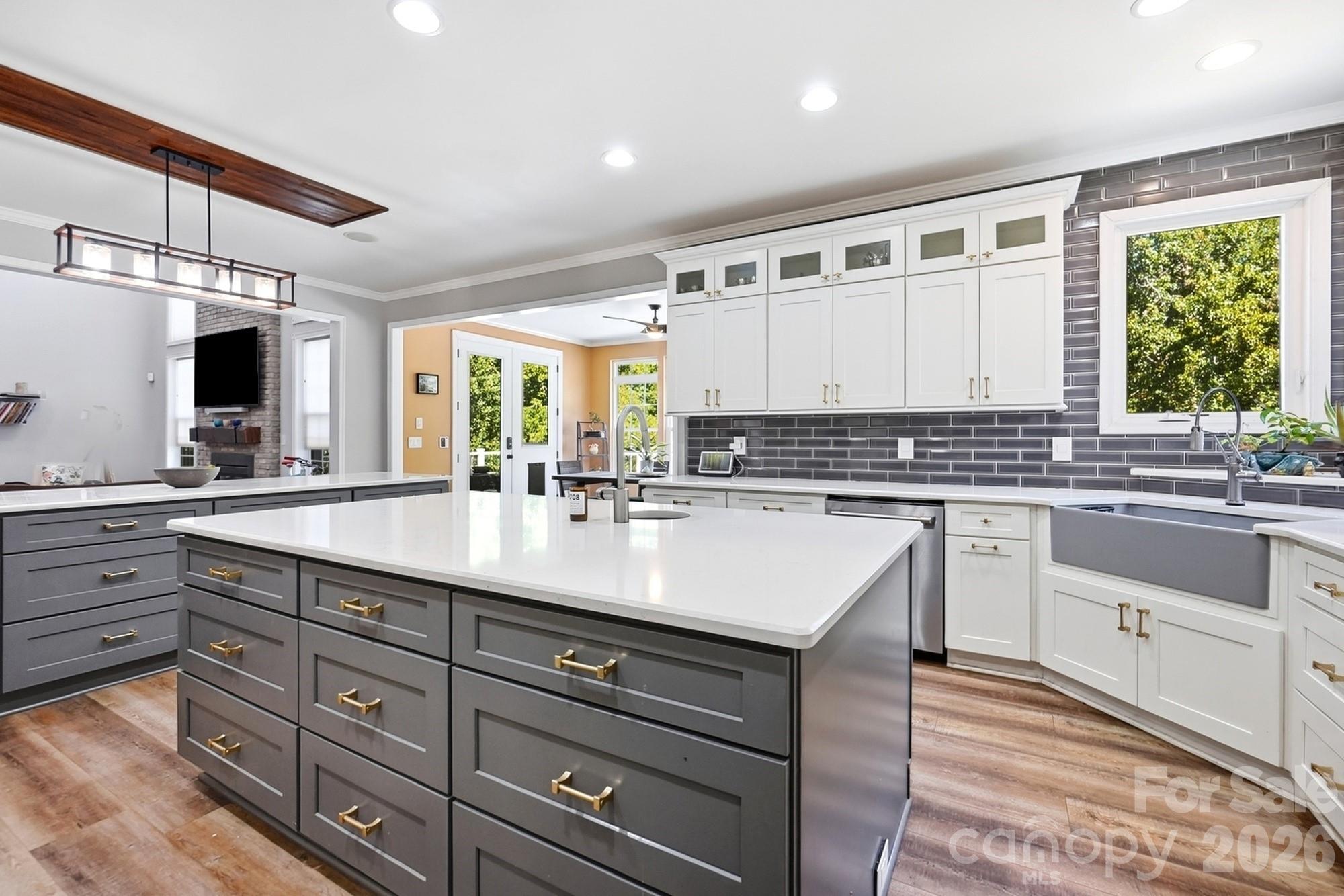 638 Reliance Court Property Photo 14