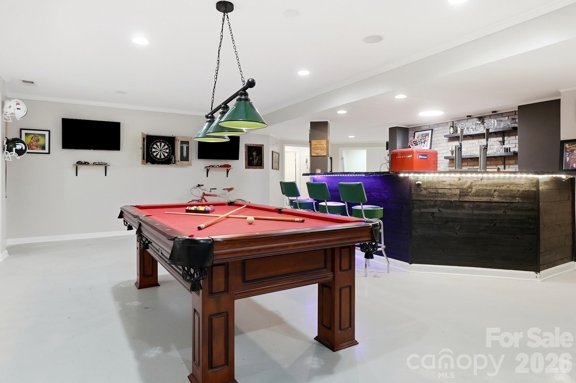 638 Reliance Court Property Photo 33